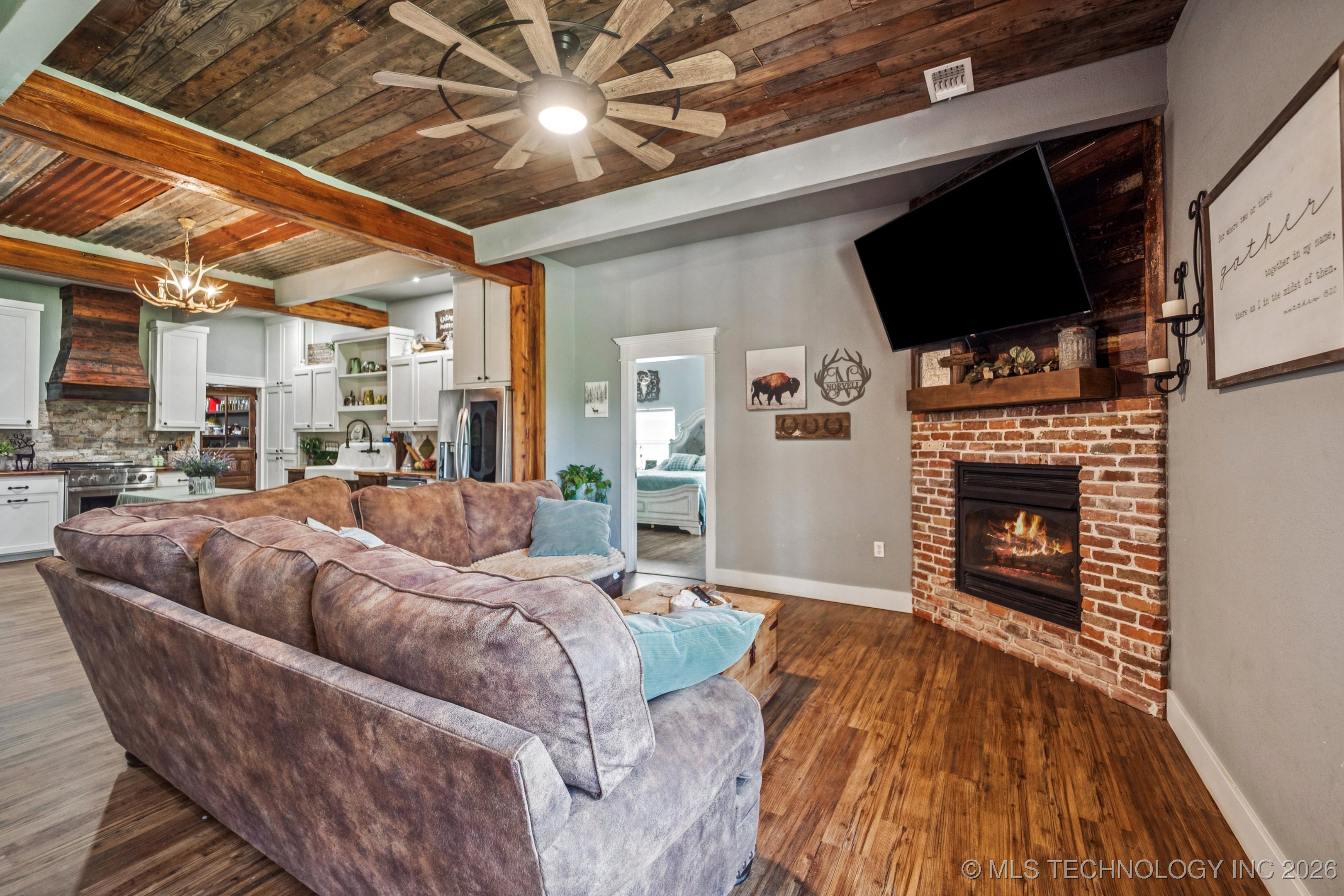 24277 S 497th West Avenue Property Photo 7