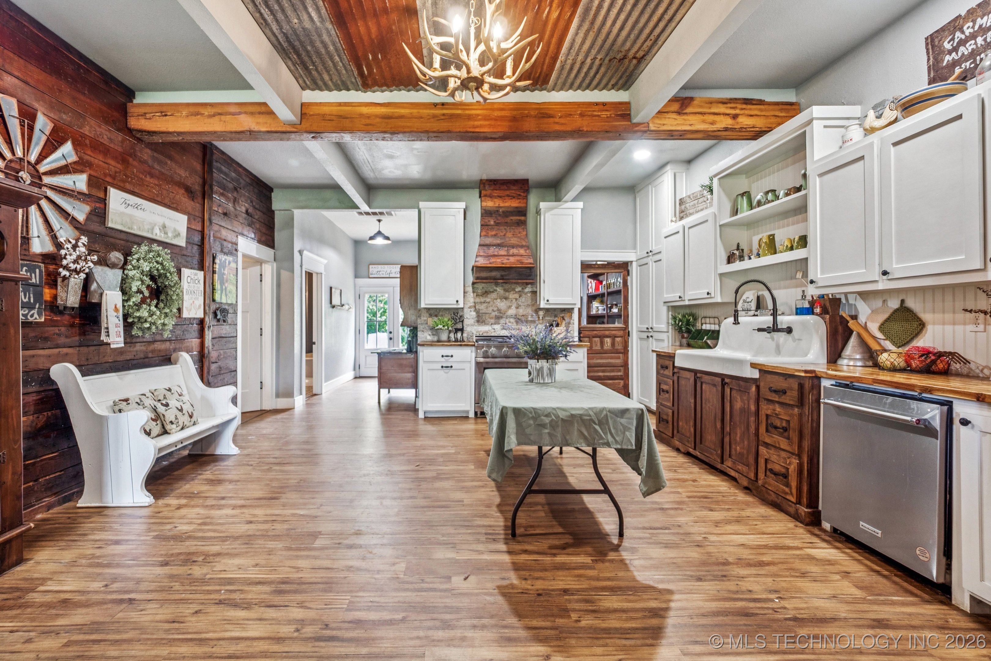 24277 S 497th West Avenue Property Photo 8