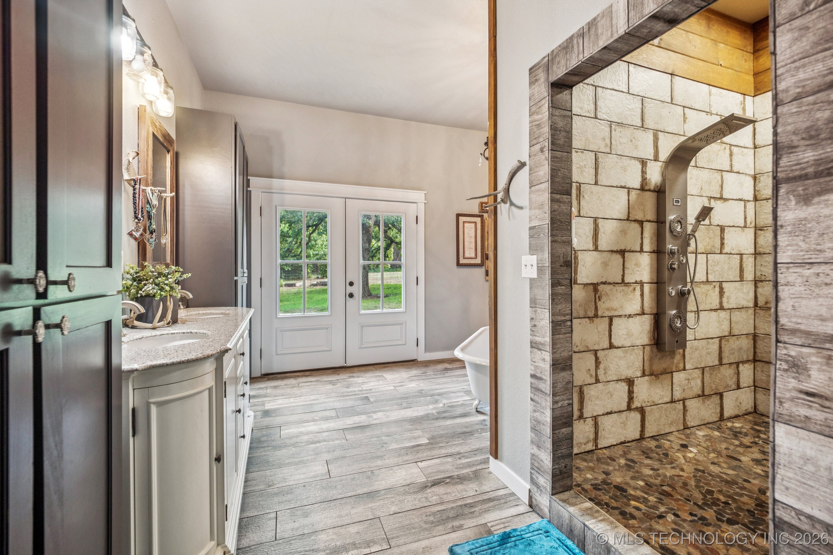 24277 S 497th West Avenue Property Photo 16