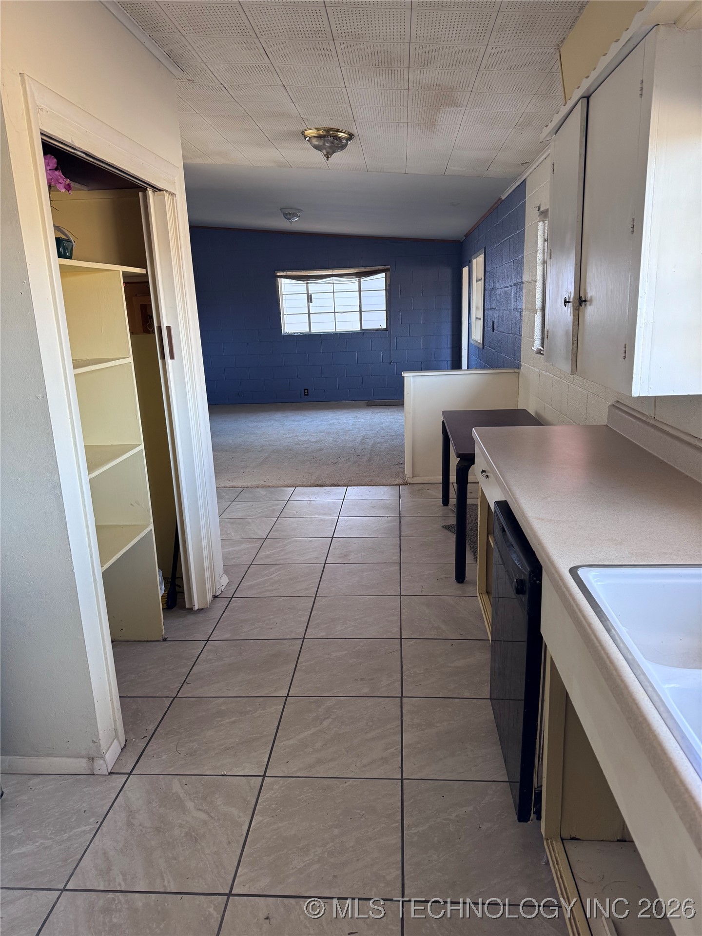 3812 E 28th Street Property Photo 7