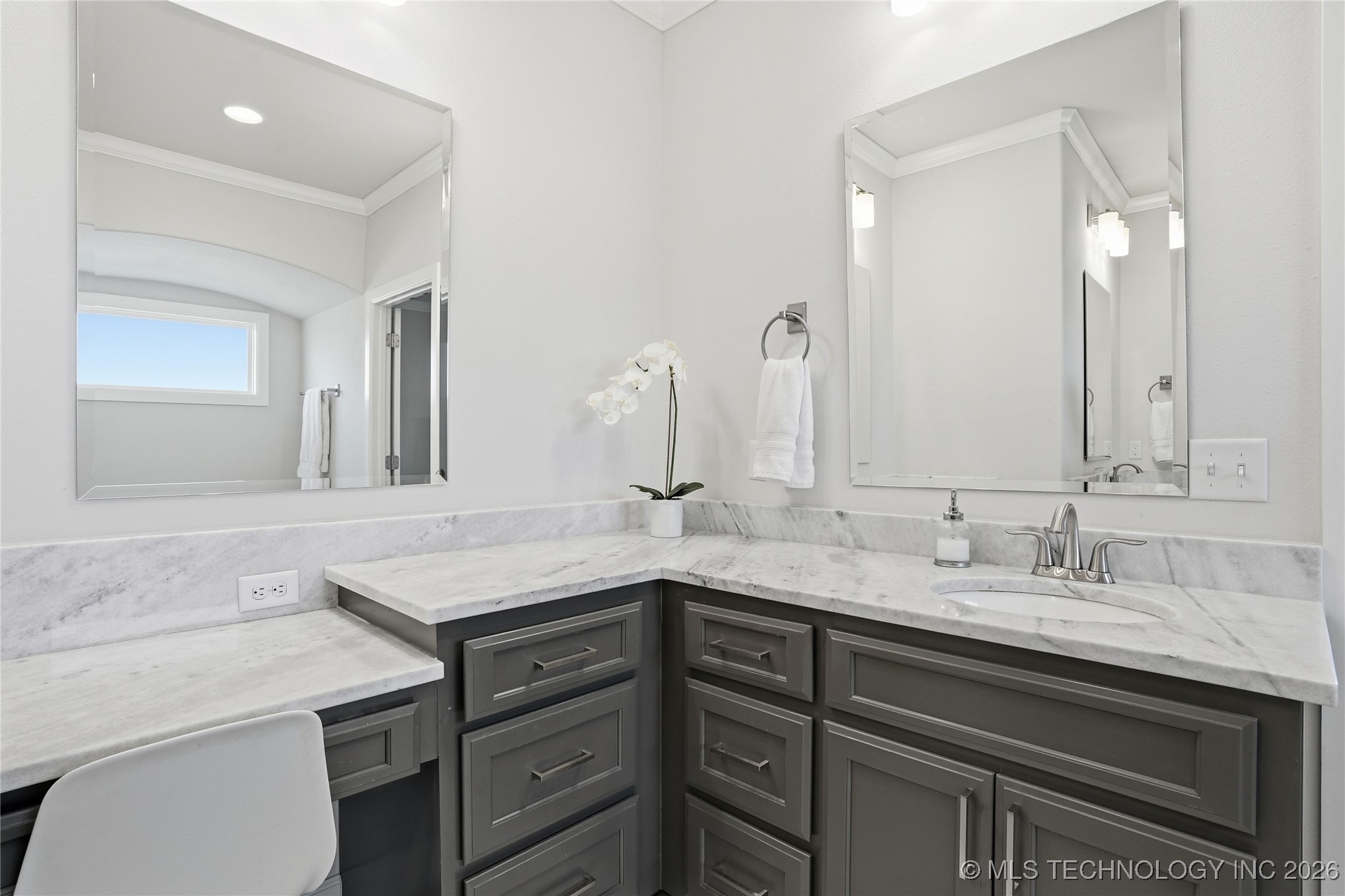 4239 E 177th Place S Property Photo 35