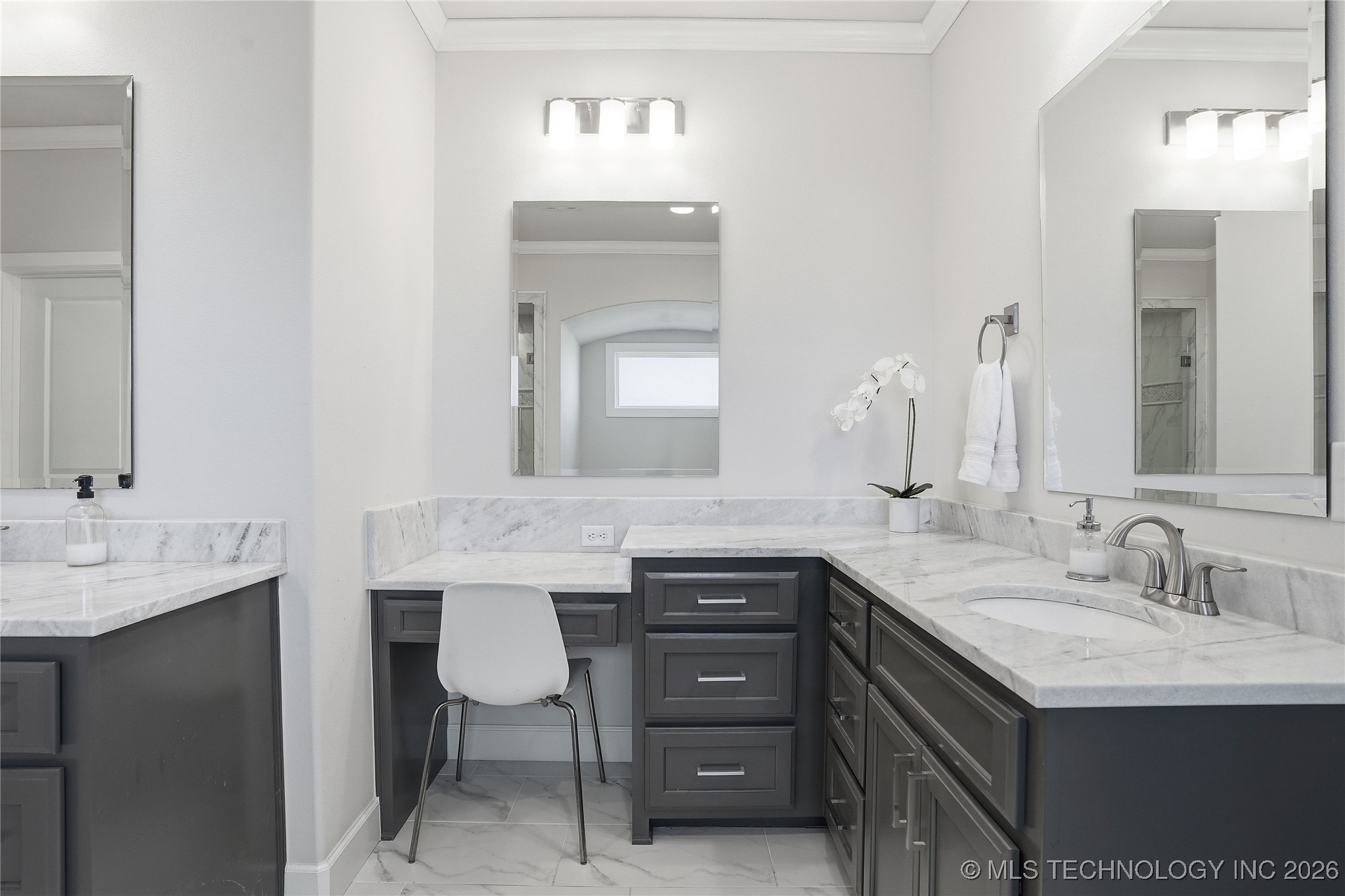 4239 E 177th Place S Property Photo 39