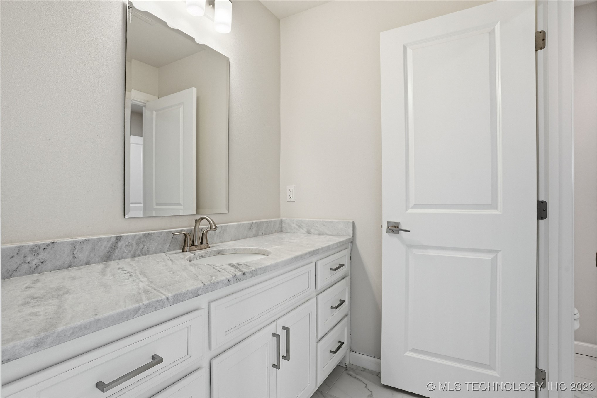 4239 E 177th Place S Property Photo 49