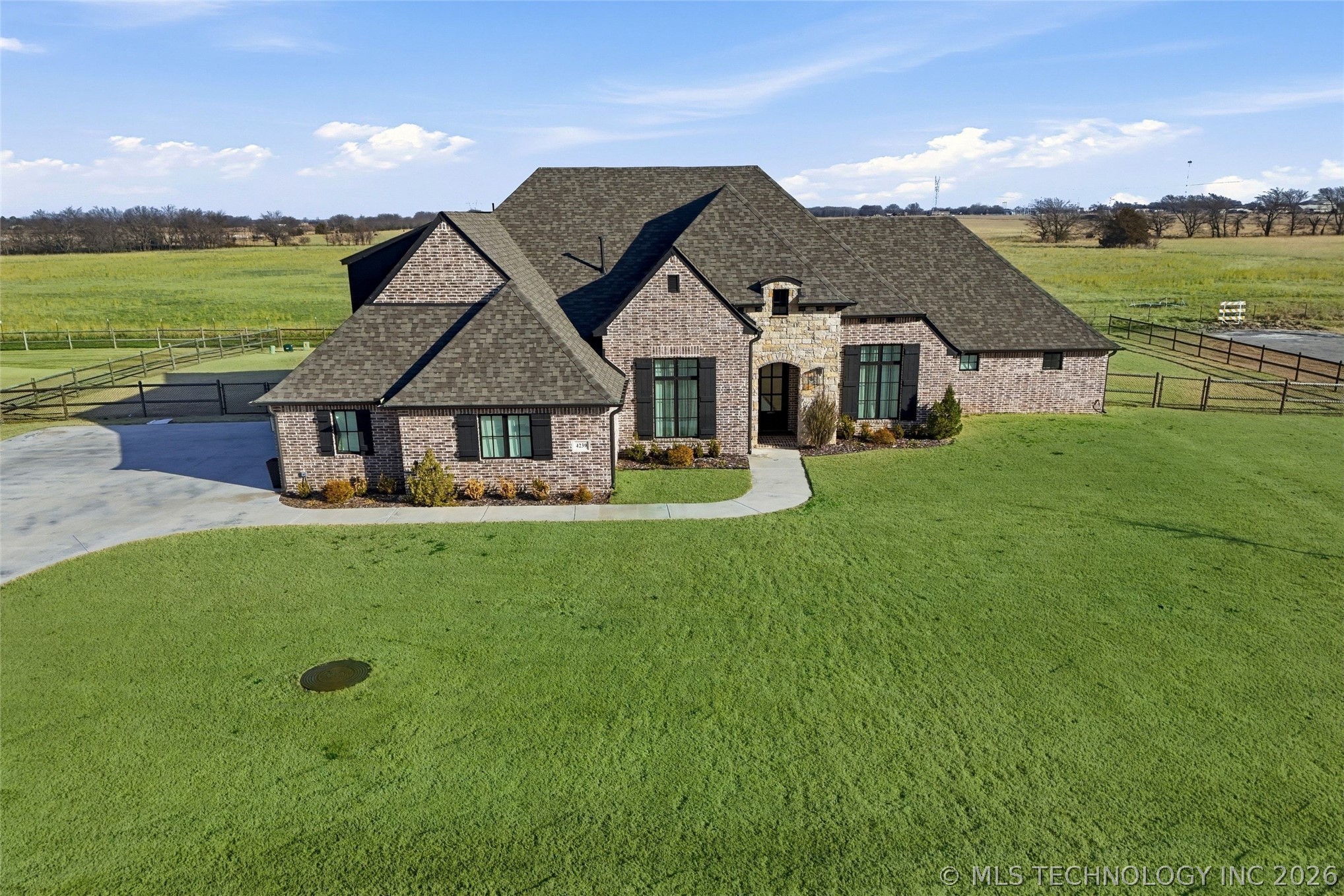 4239 E 177th Place S Property Photo 77