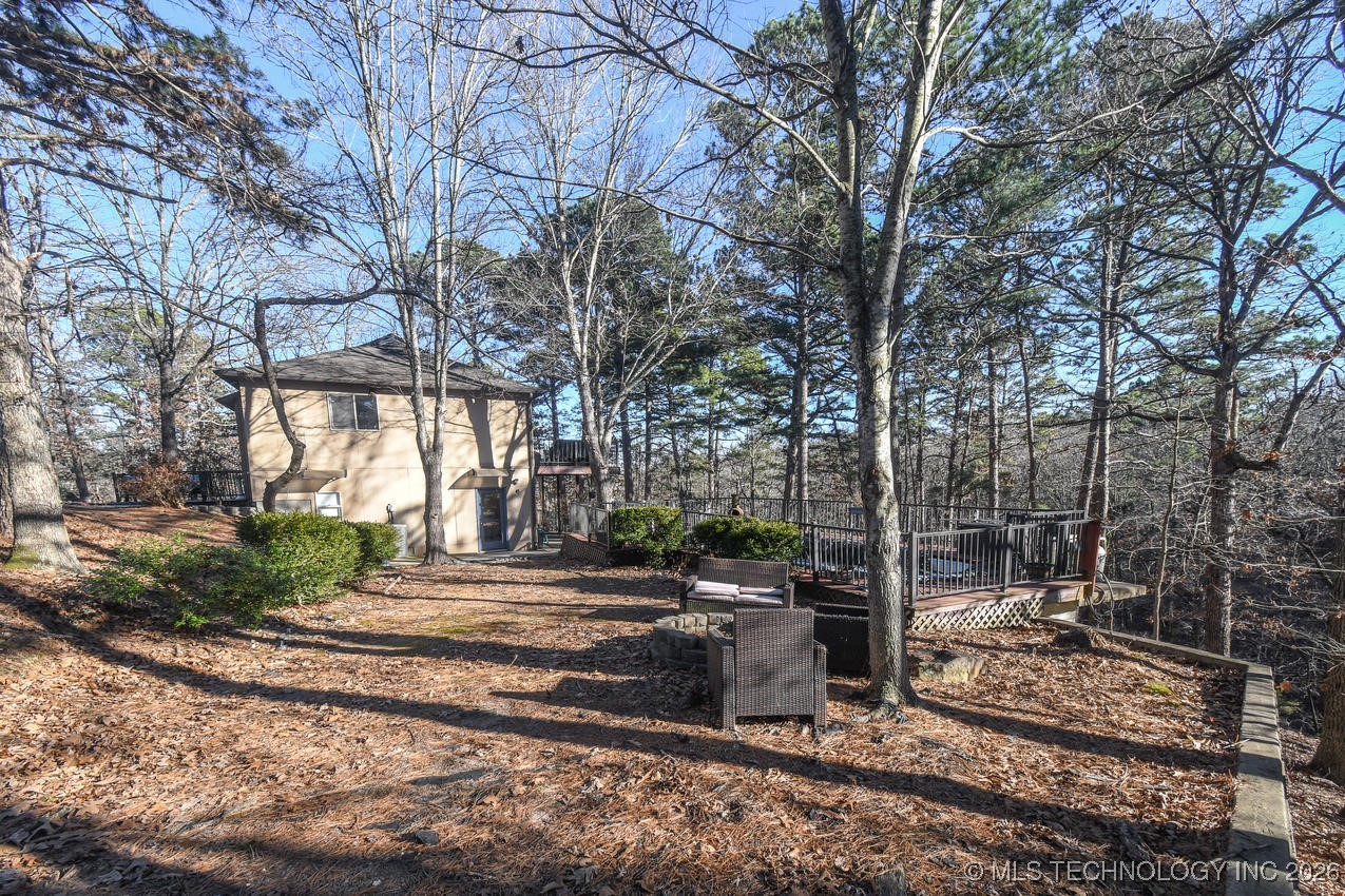 16230 Flint Ridge Drive Property Photo 2