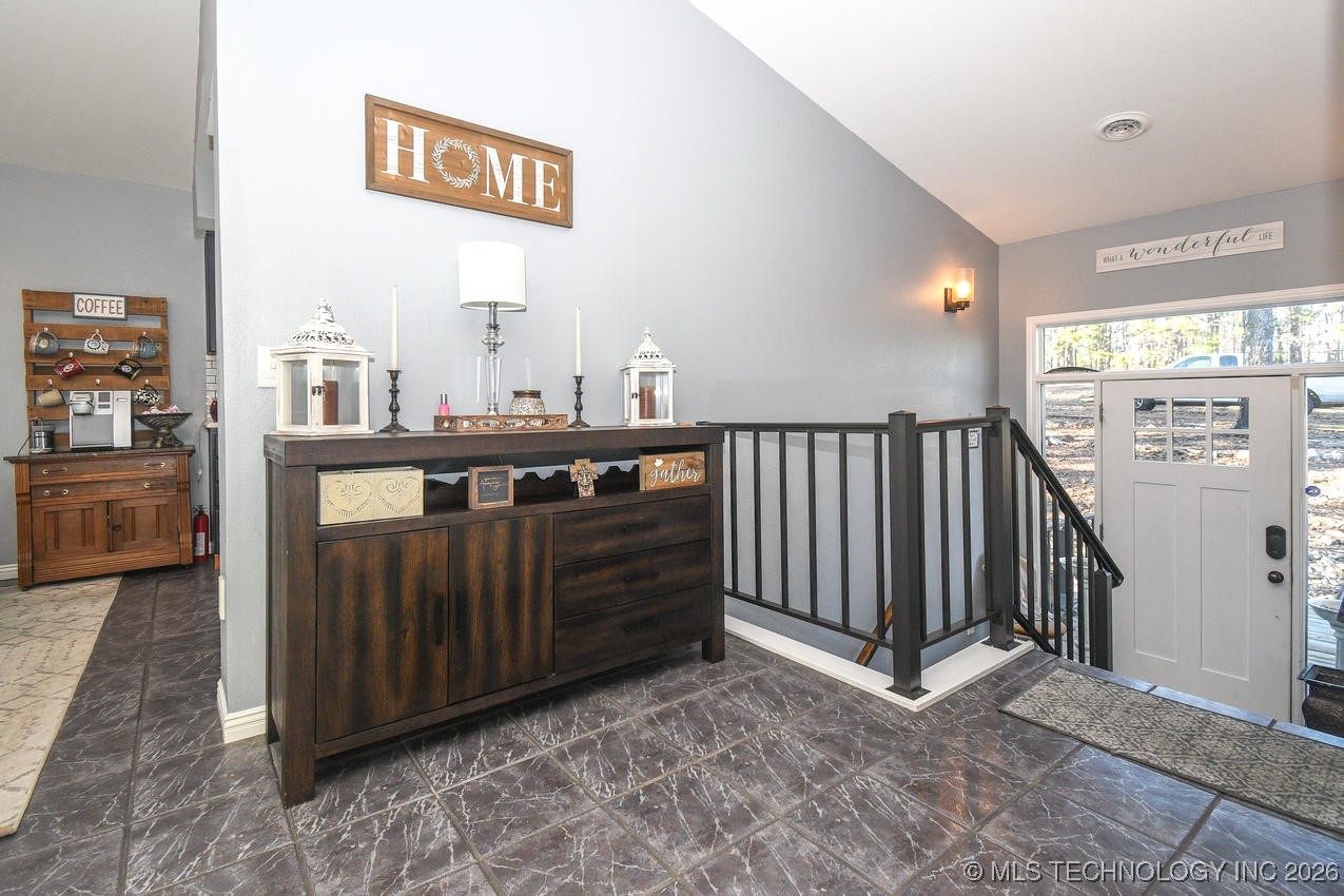 16230 Flint Ridge Drive Property Photo 7