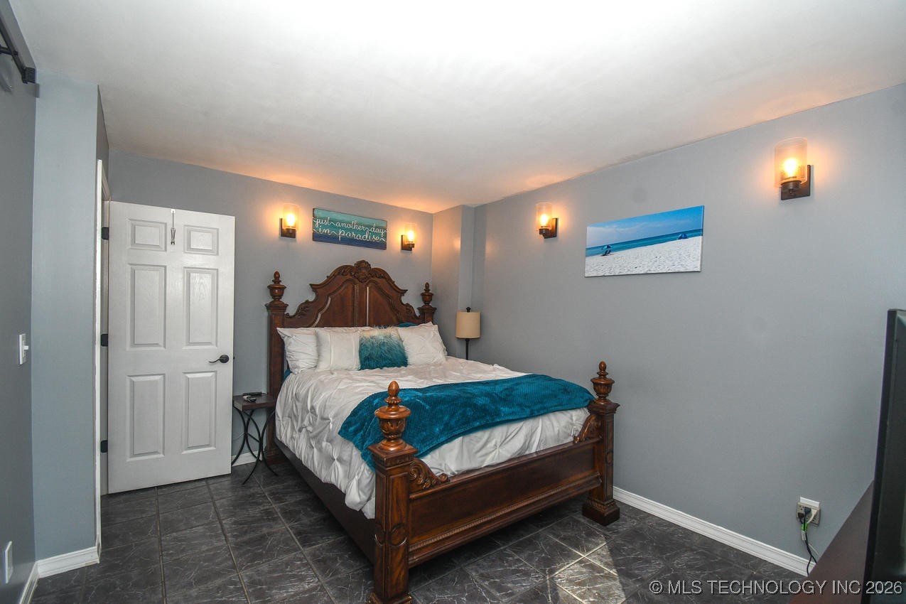 16230 Flint Ridge Drive Property Photo 30