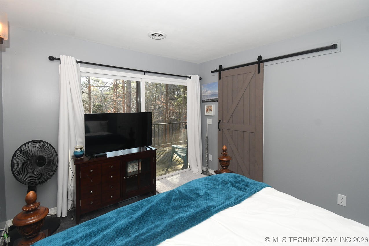 16230 Flint Ridge Drive Property Photo 31