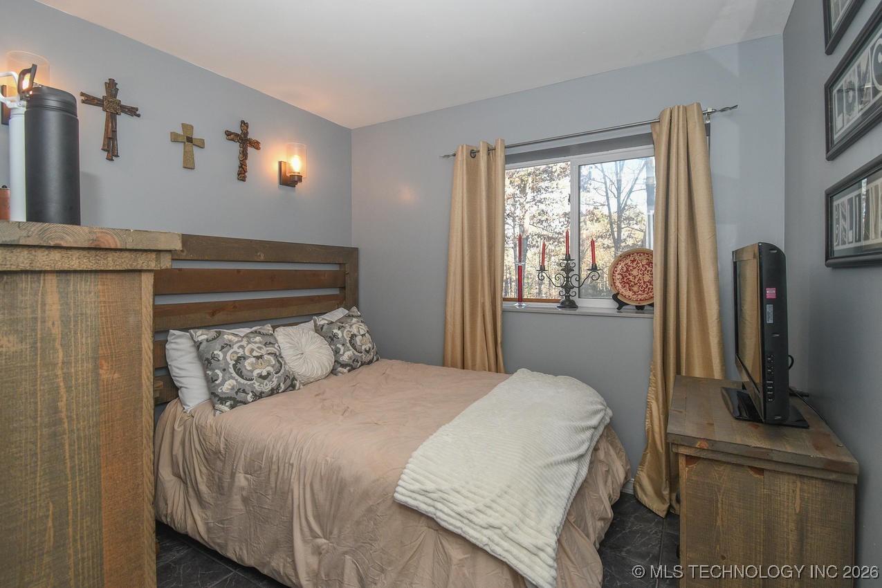 16230 Flint Ridge Drive Property Photo 32