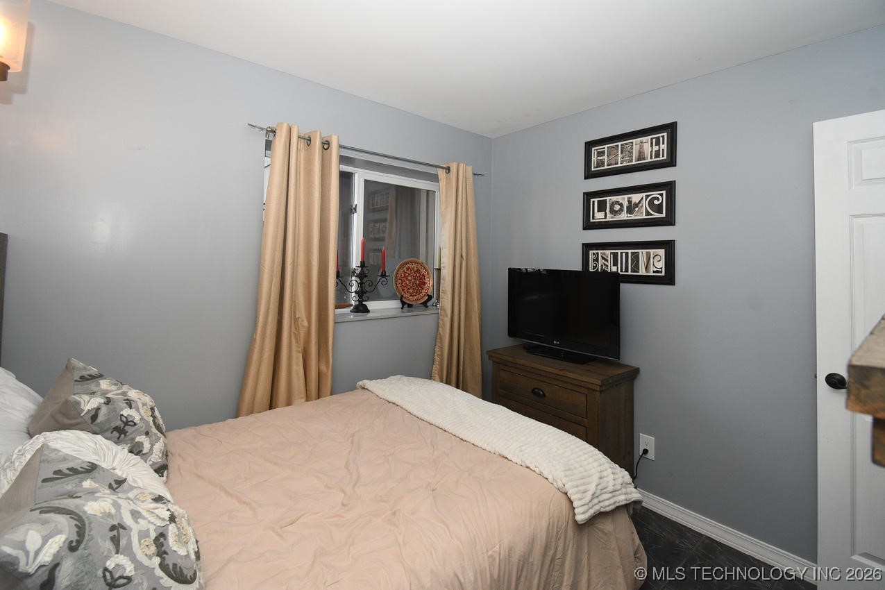 16230 Flint Ridge Drive Property Photo 34