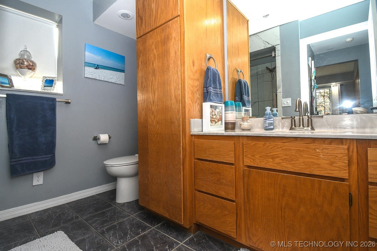 16230 Flint Ridge Drive Property Photo 37