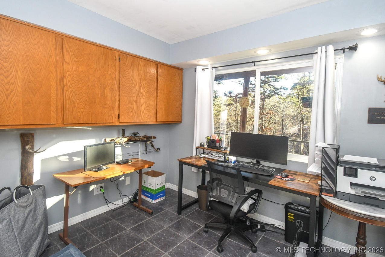 16230 Flint Ridge Drive Property Photo 41