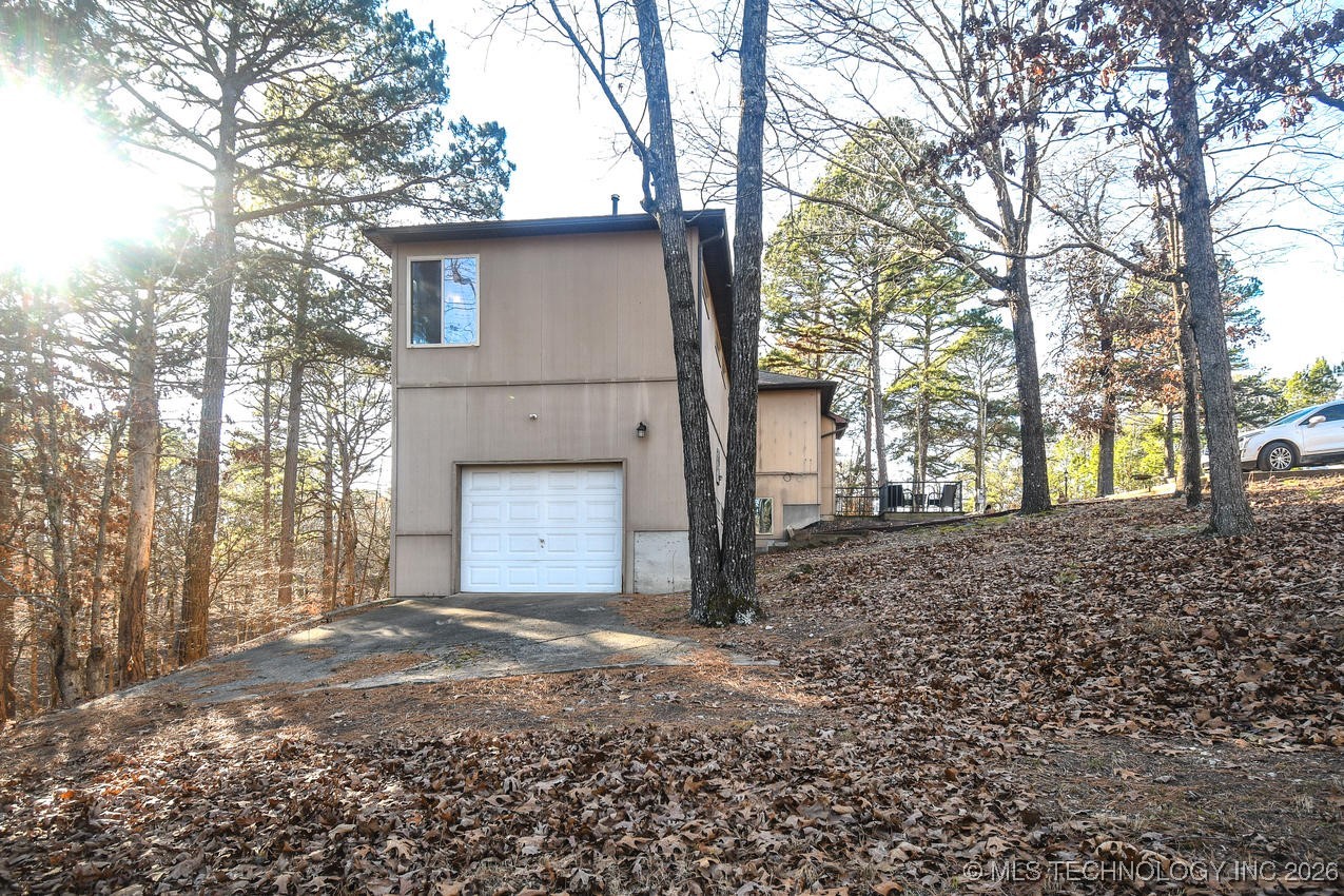 16230 Flint Ridge Drive Property Photo 49