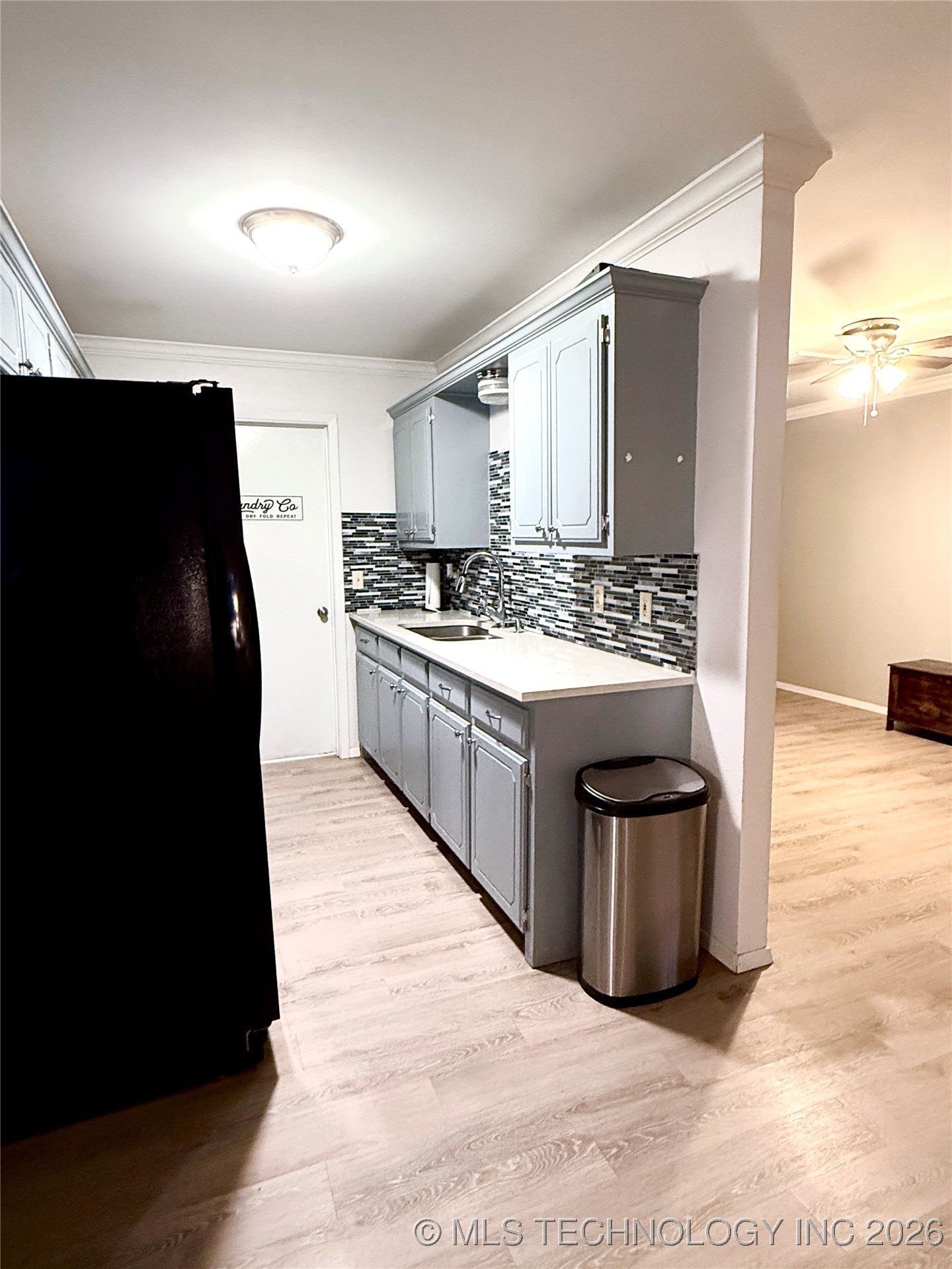 1418 N Lambert Street Property Photo 17