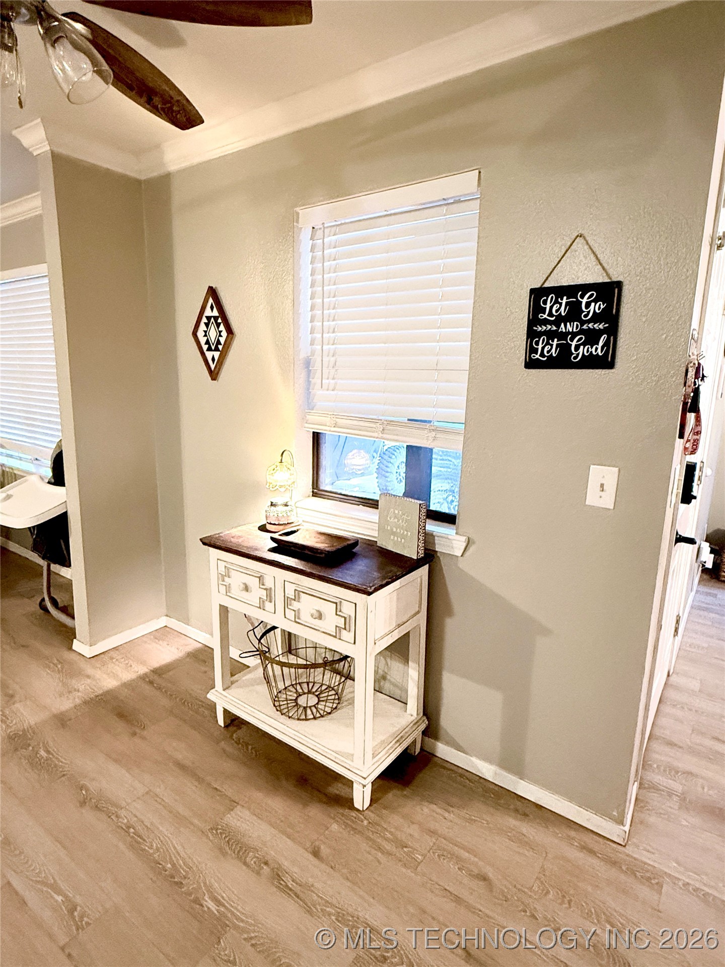 1418 N Lambert Street Property Photo 18