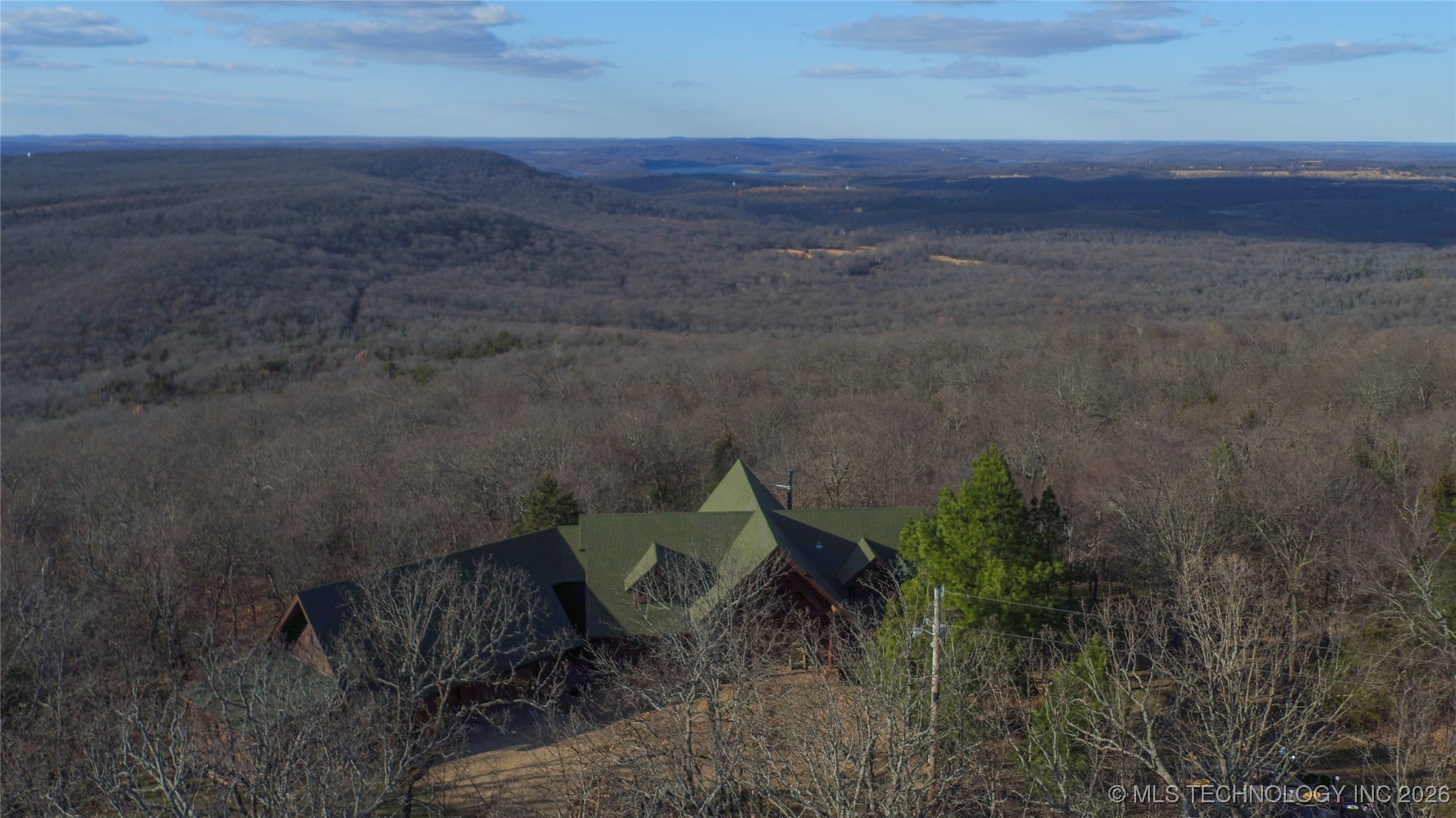 21854 E 947 Road Property Photo 2