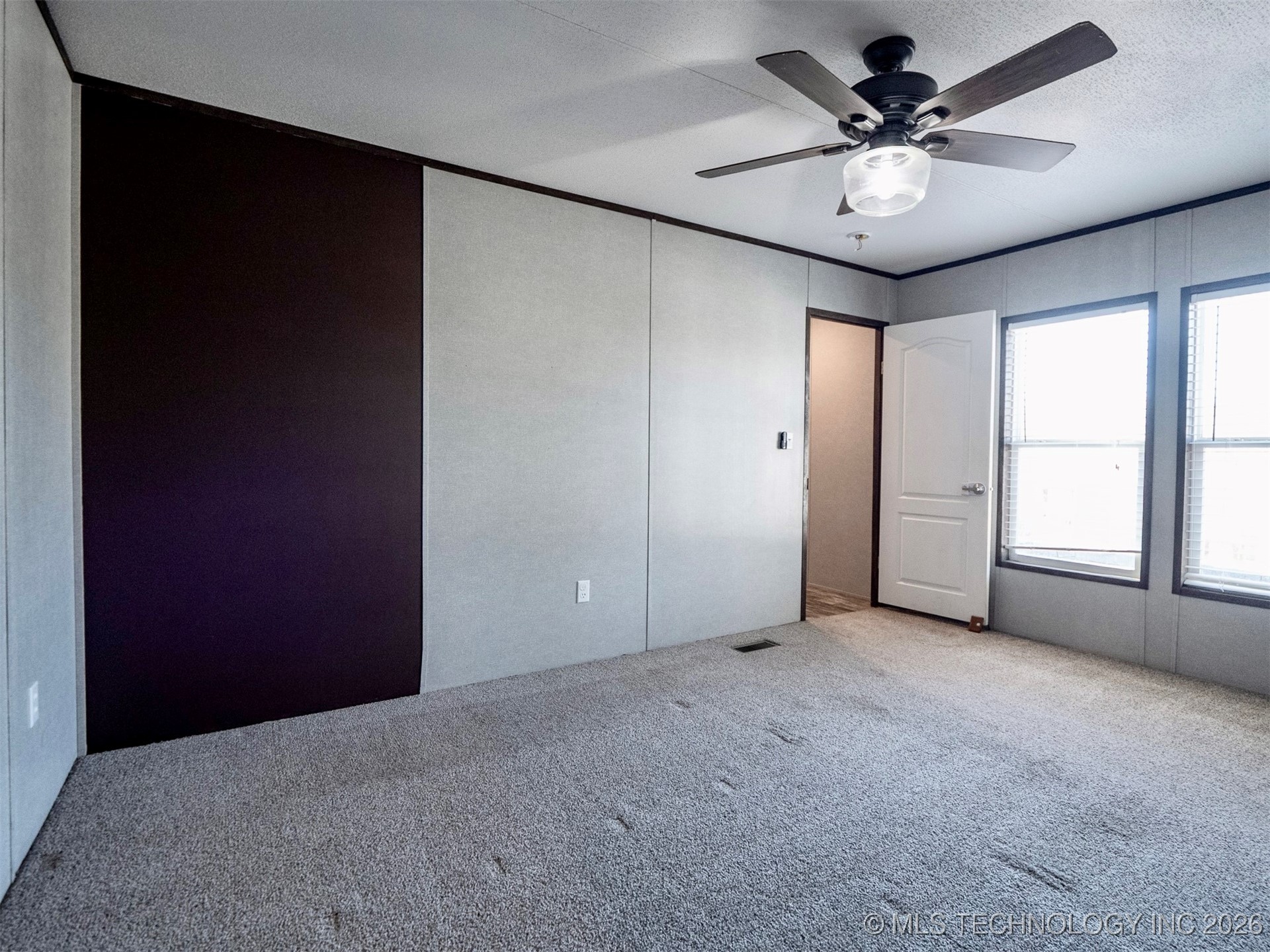 2109 Hawk Lane Property Photo 17