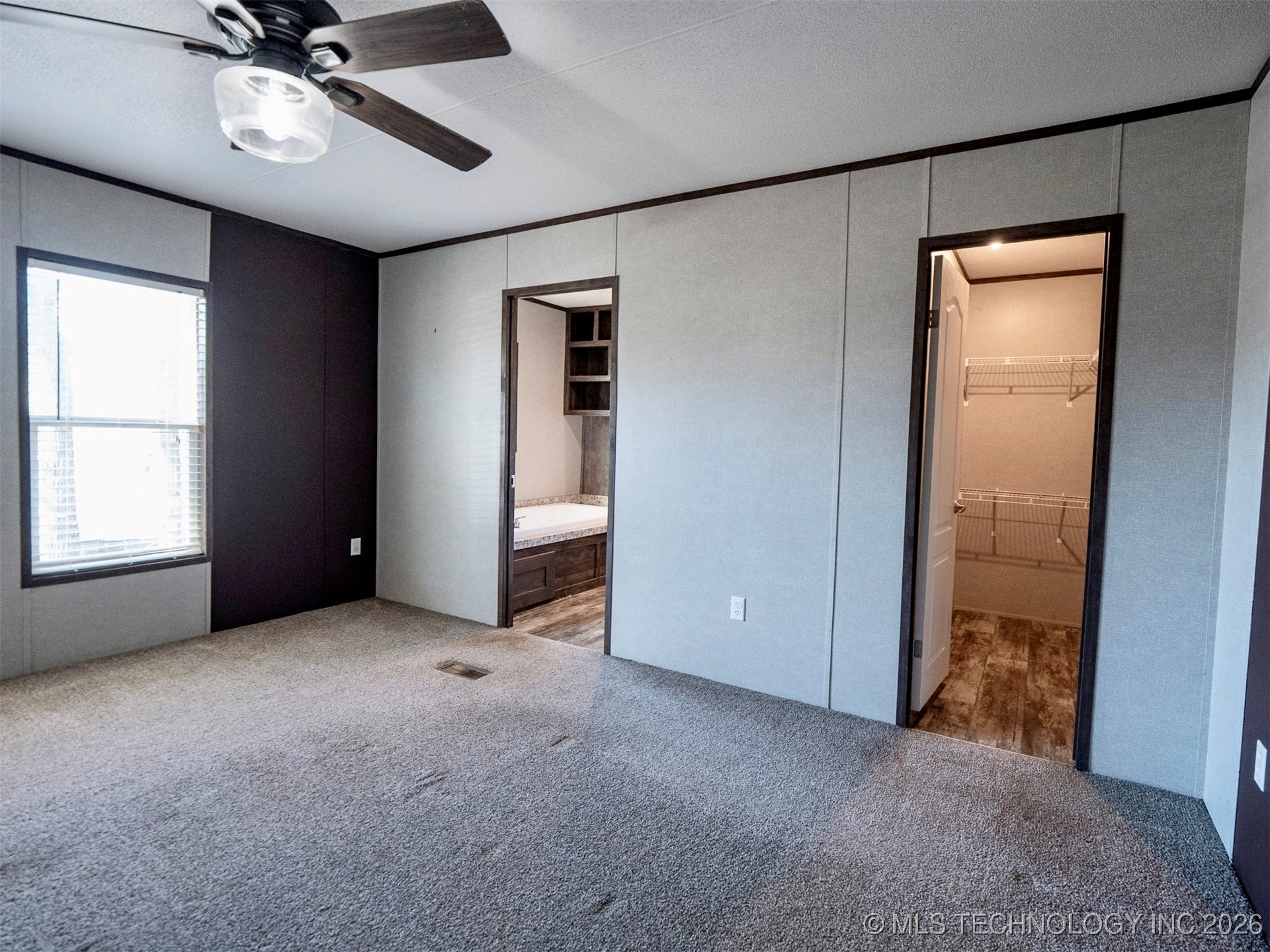 2109 Hawk Lane Property Photo 18