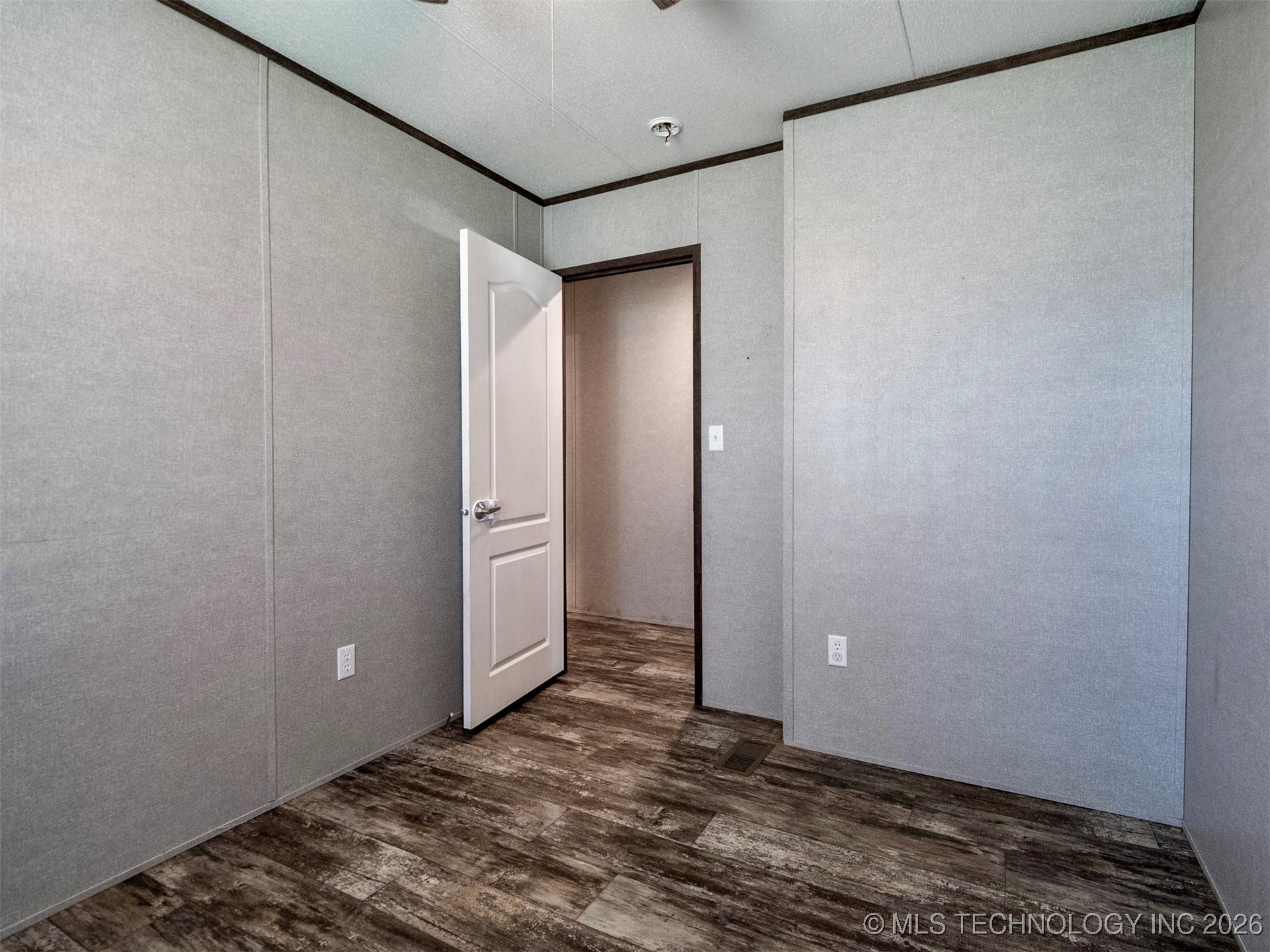 2109 Hawk Lane Property Photo 26