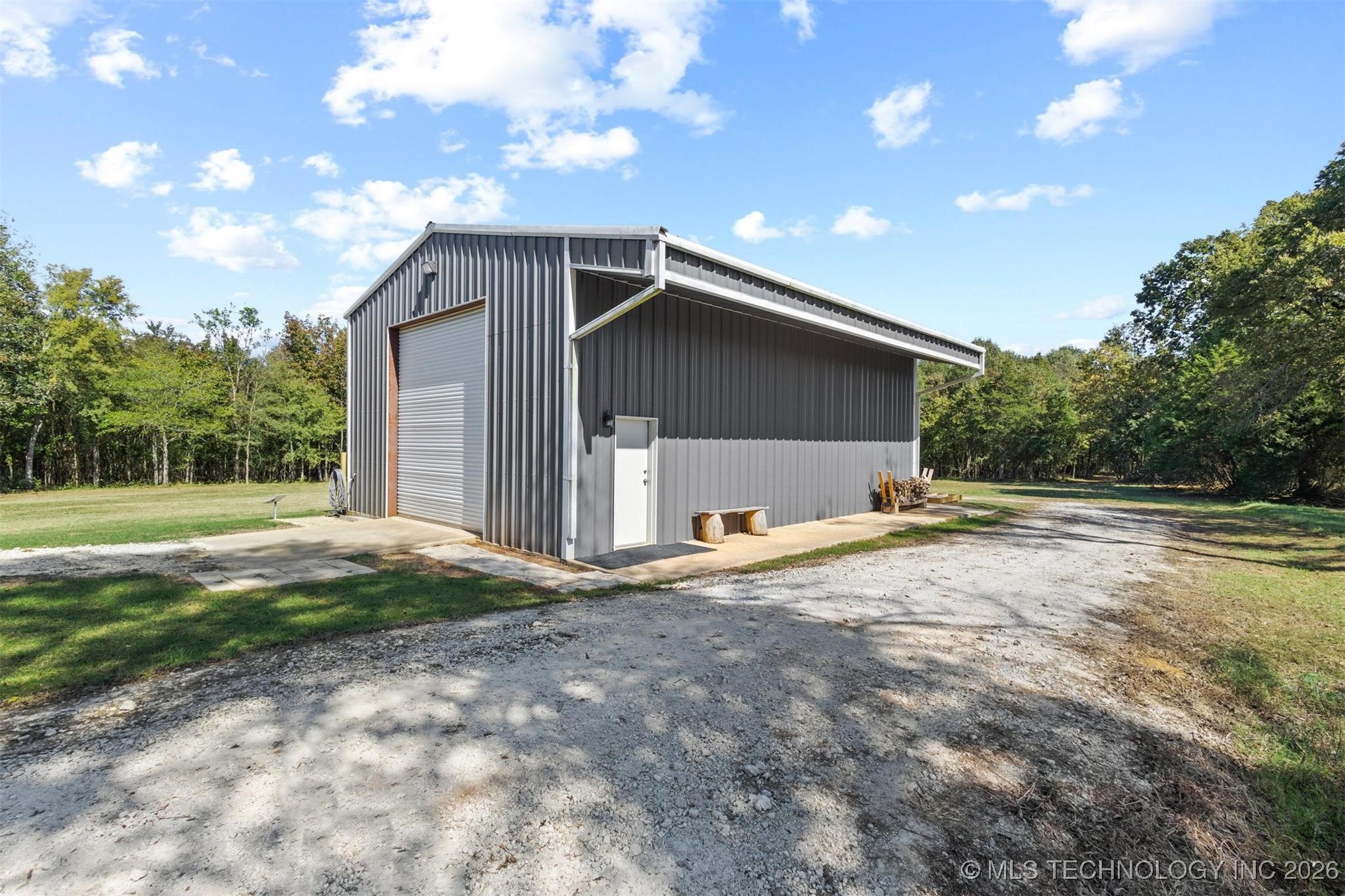 1552 Green Acres Road Property Photo 27