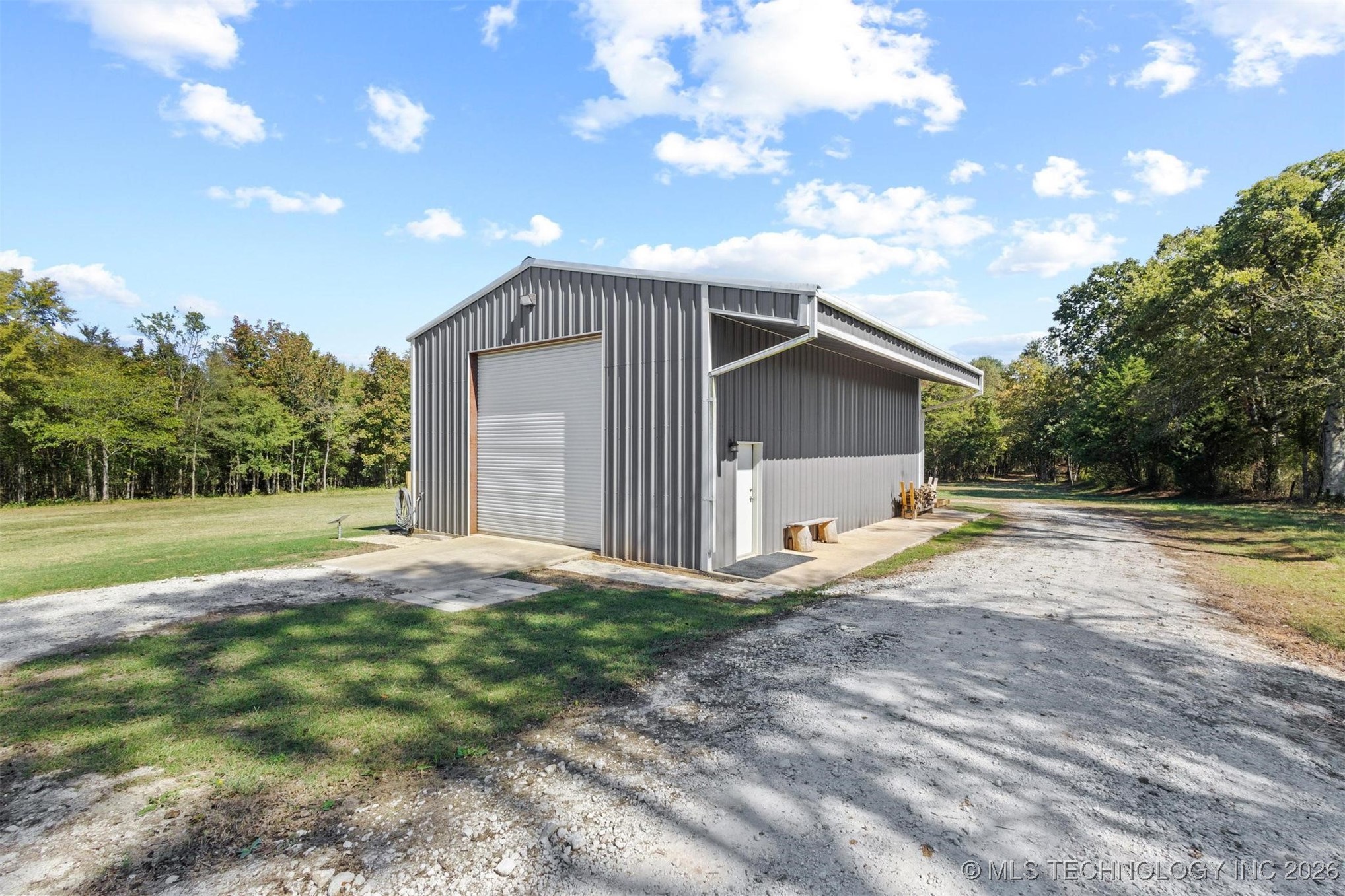 1552 Green Acres Road Property Photo 30