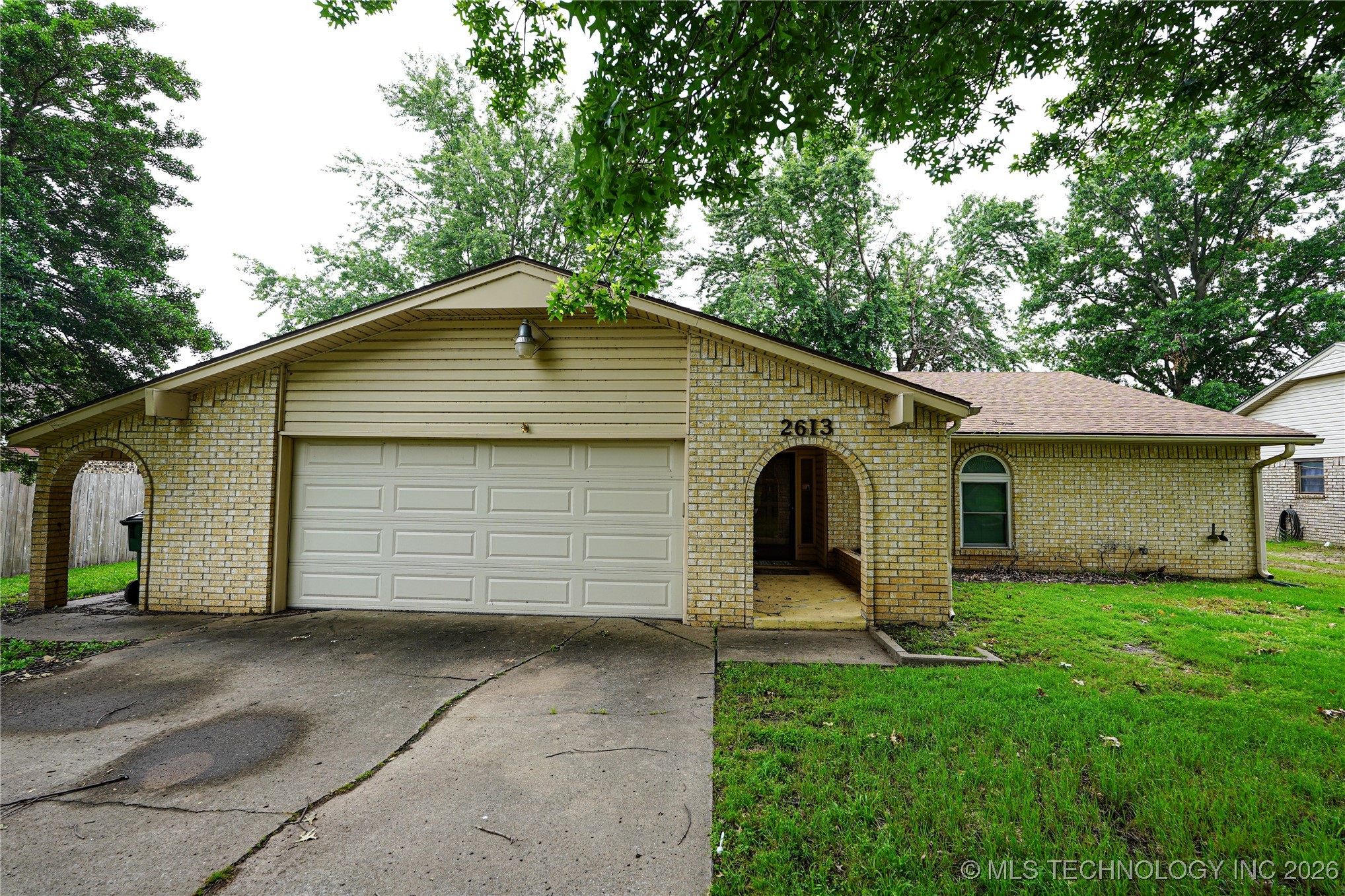 2613 Turner Street Property Photo 1