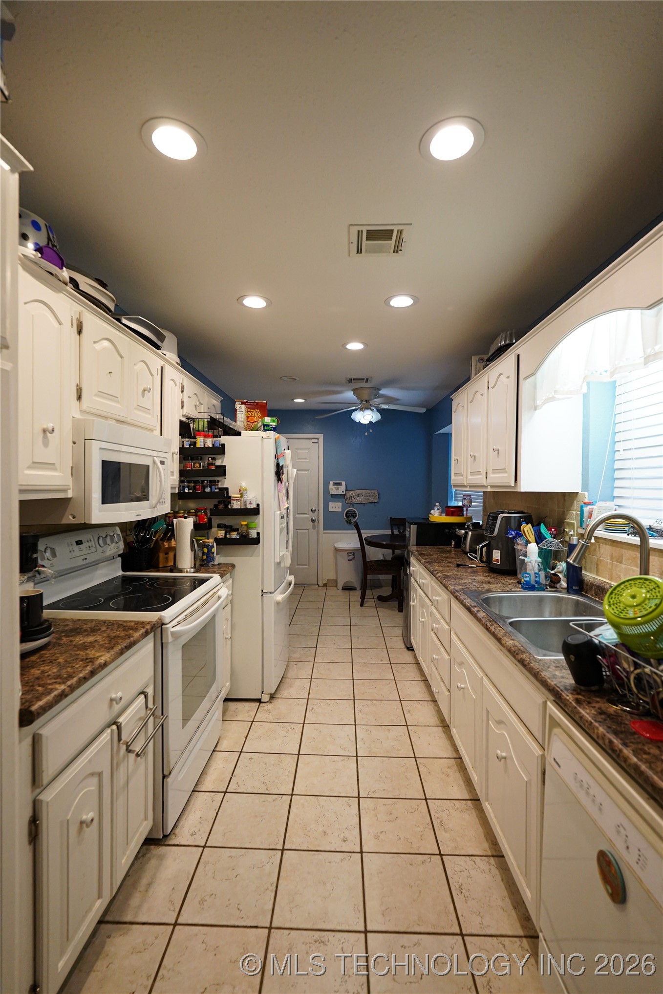 2613 Turner Street Property Photo 7