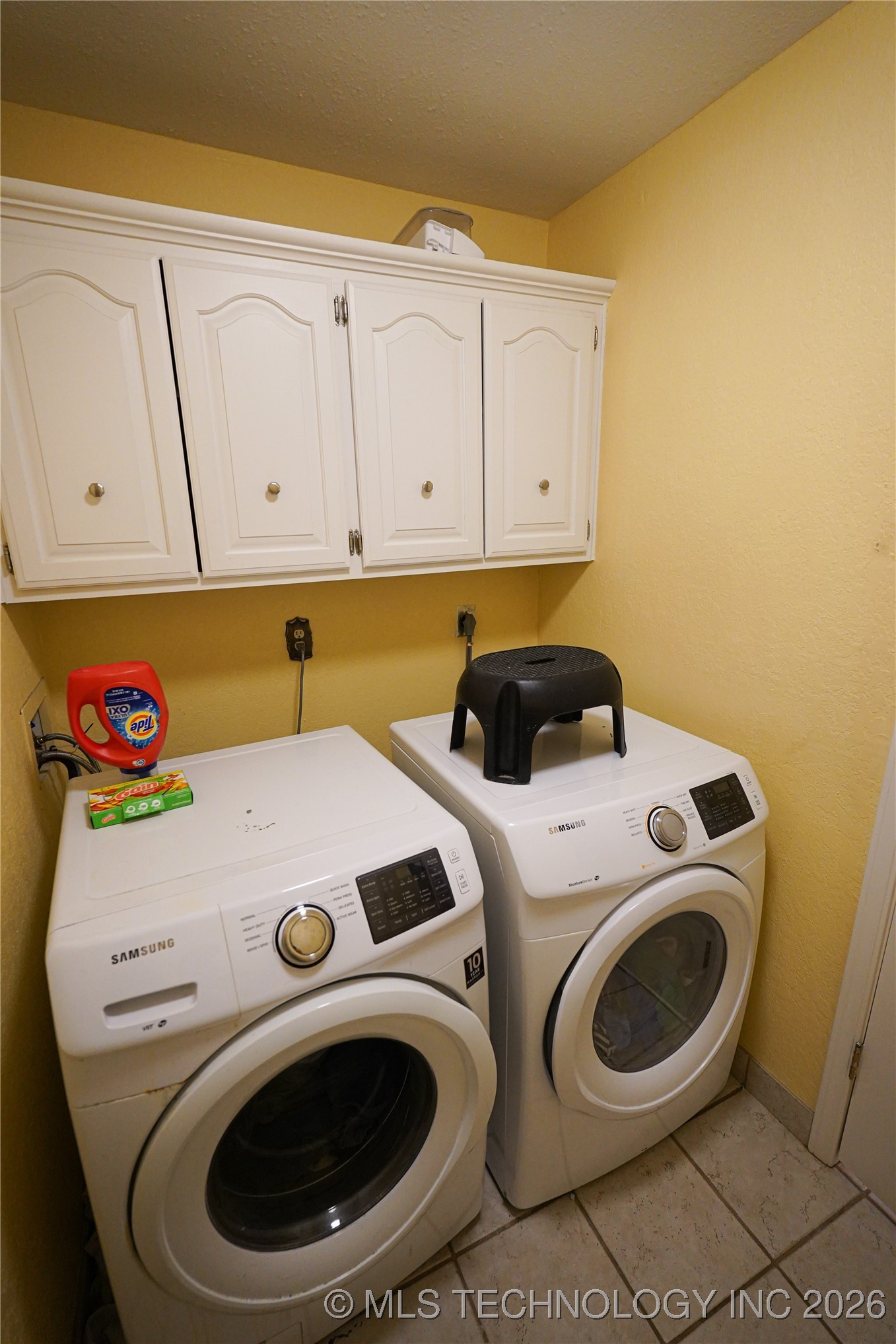 2613 Turner Street Property Photo 8