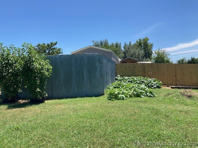 16935 County Road 3465 Property Photo 30