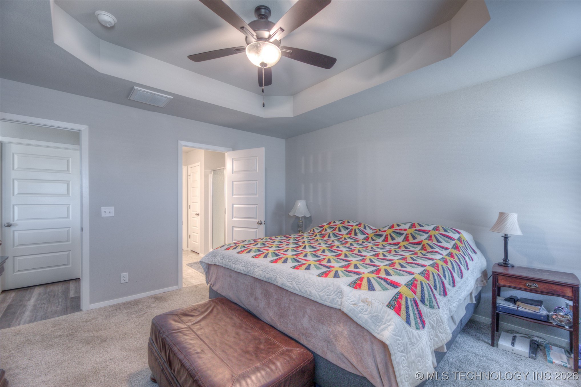 13816 S Iroquois Avenue E Property Photo 14