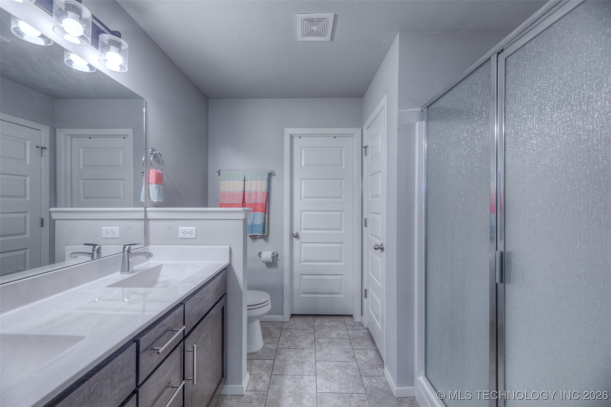 13816 S Iroquois Avenue E Property Photo 16