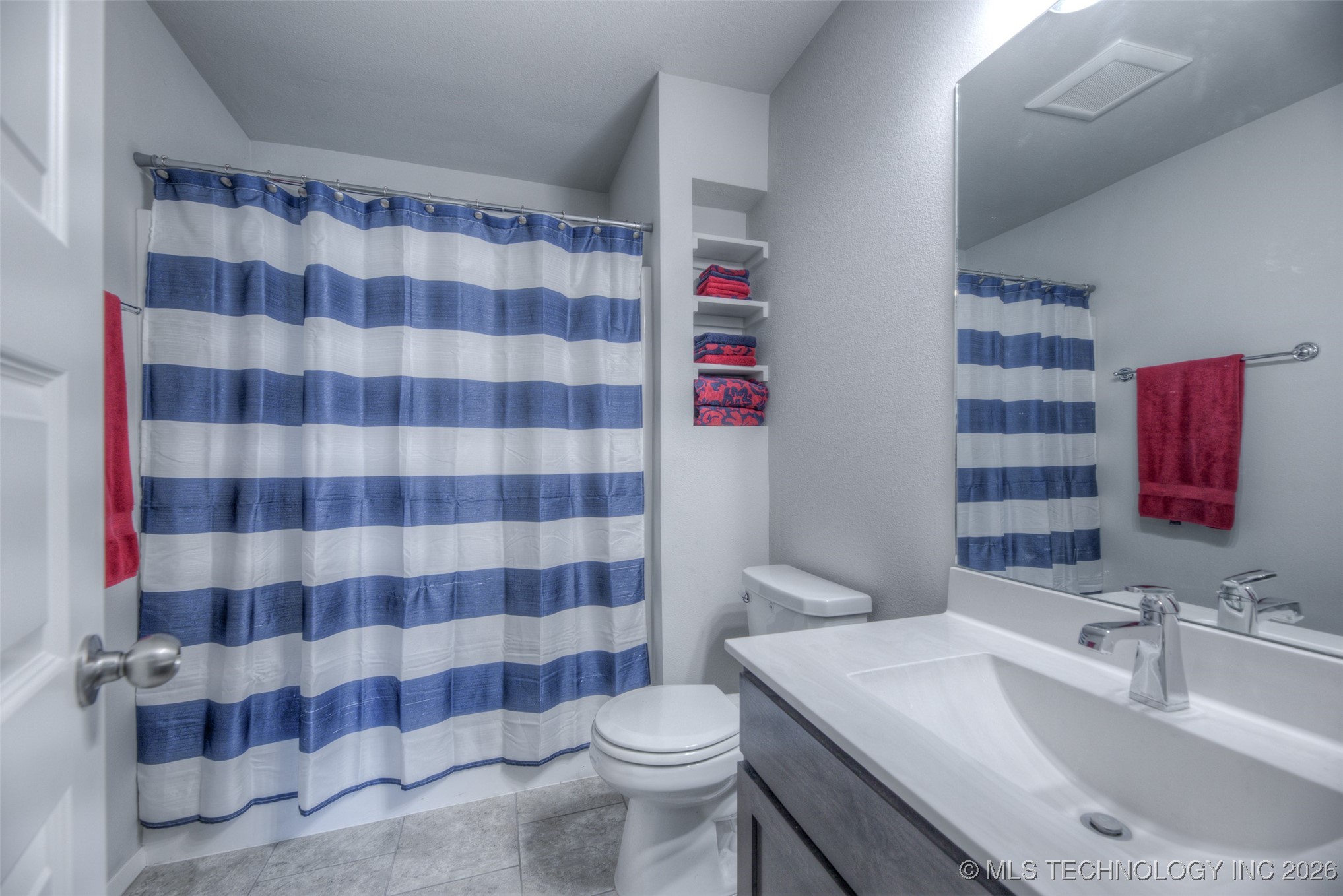 13816 S Iroquois Avenue E Property Photo 19