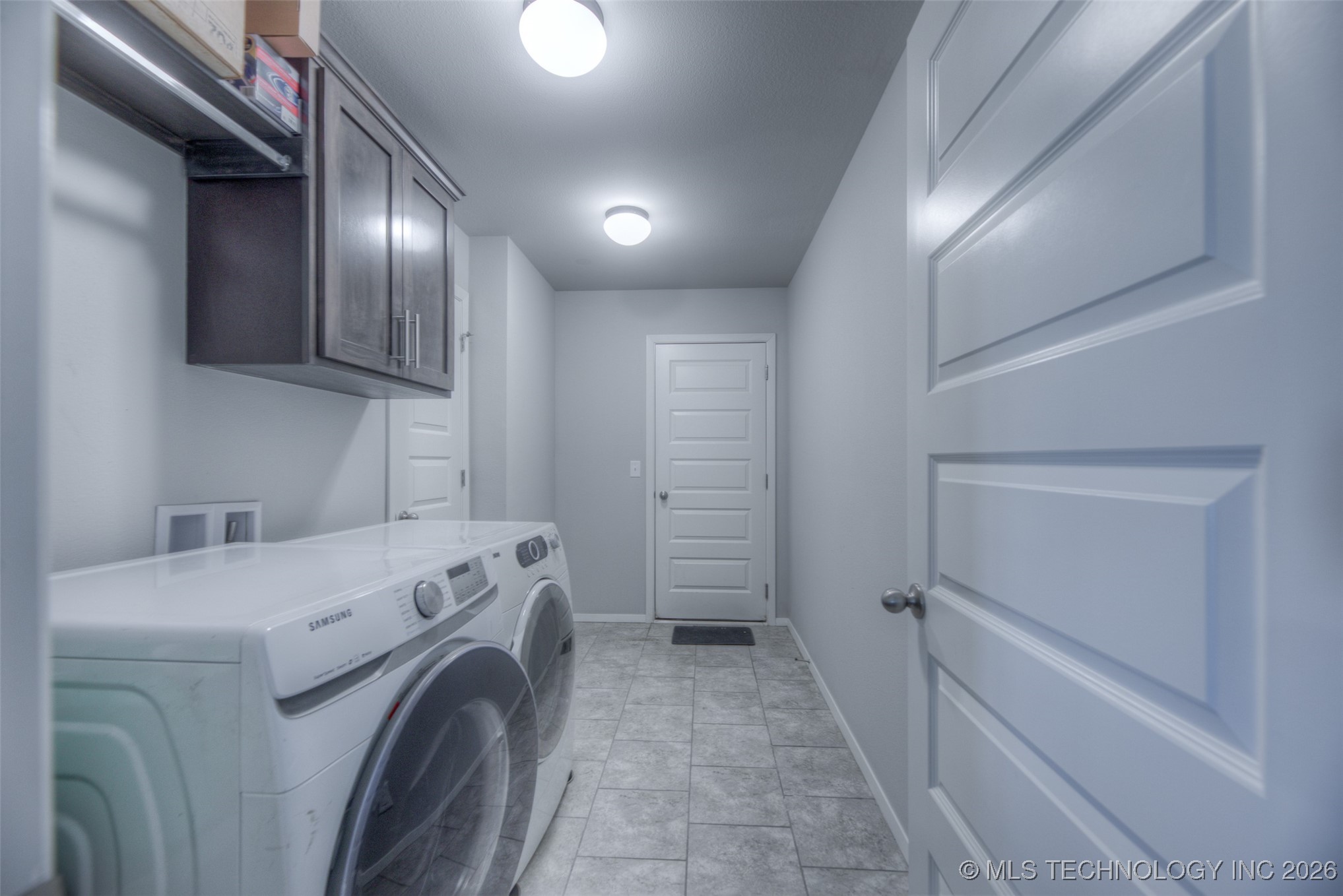 13816 S Iroquois Avenue E Property Photo 20