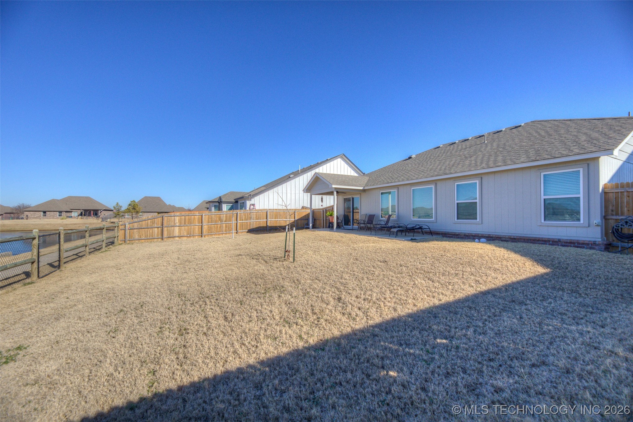 13816 S Iroquois Avenue E Property Photo 26