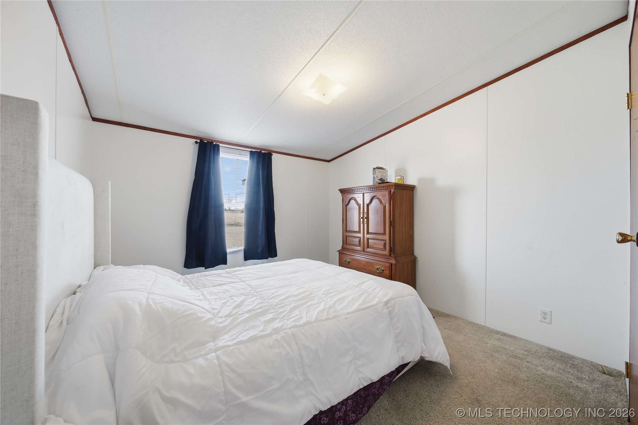 2900 S Hwy 169 Property Photo 8