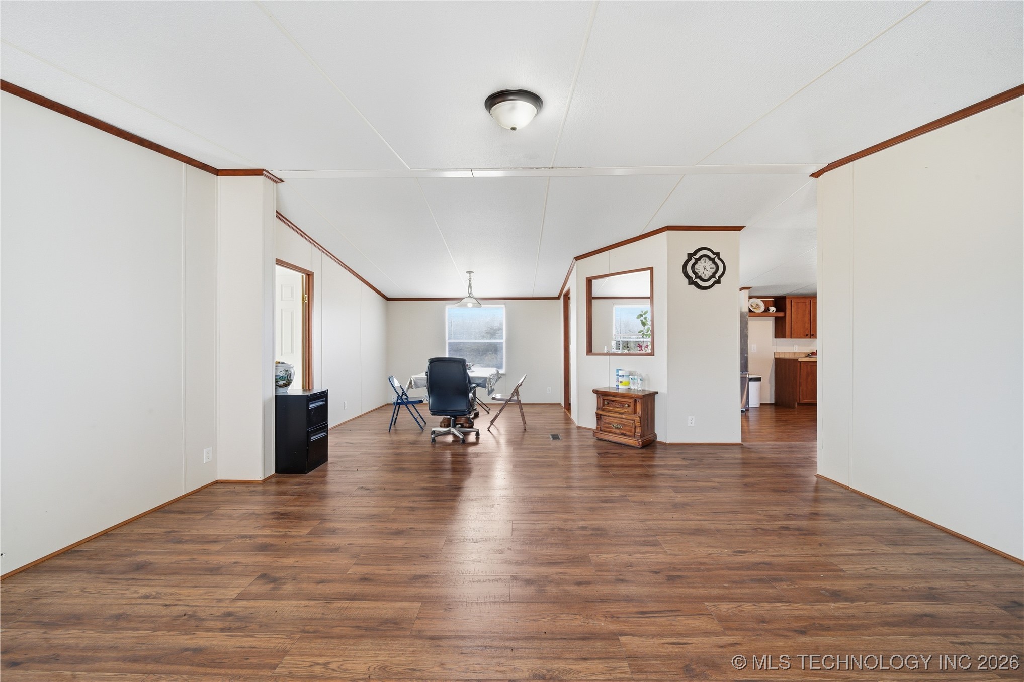 2900 S Hwy 169 Property Photo 16