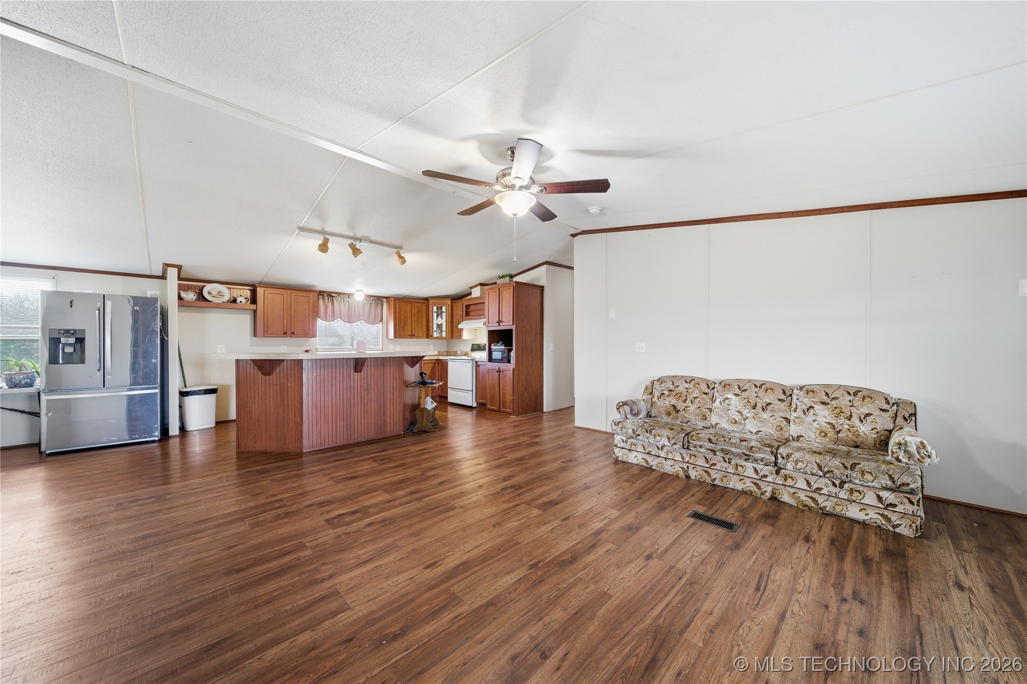 2900 S Hwy 169 Property Photo 19