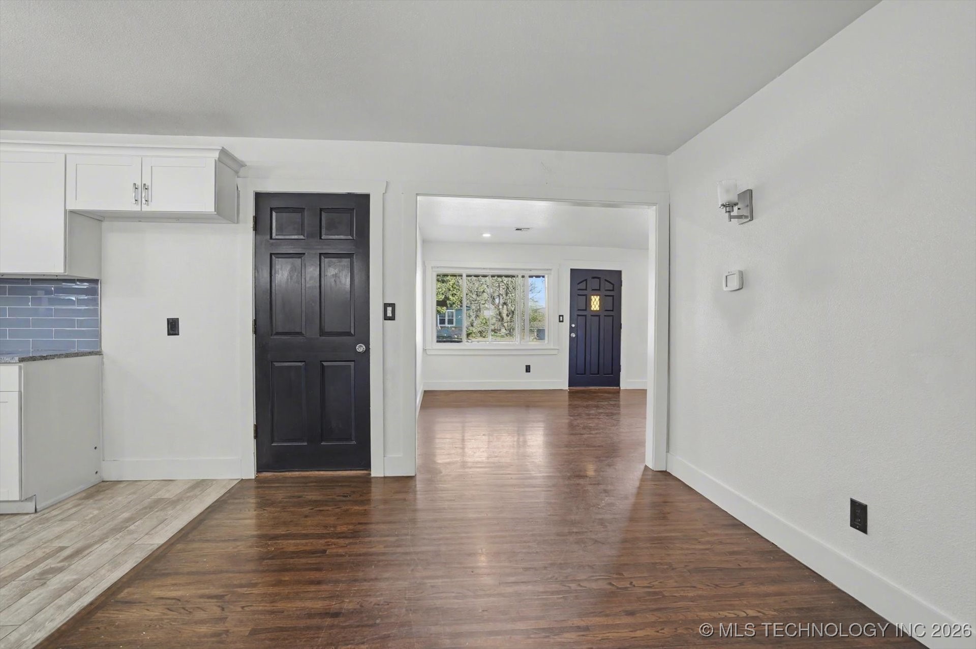 805 E Fort Worth Street Property Photo 14