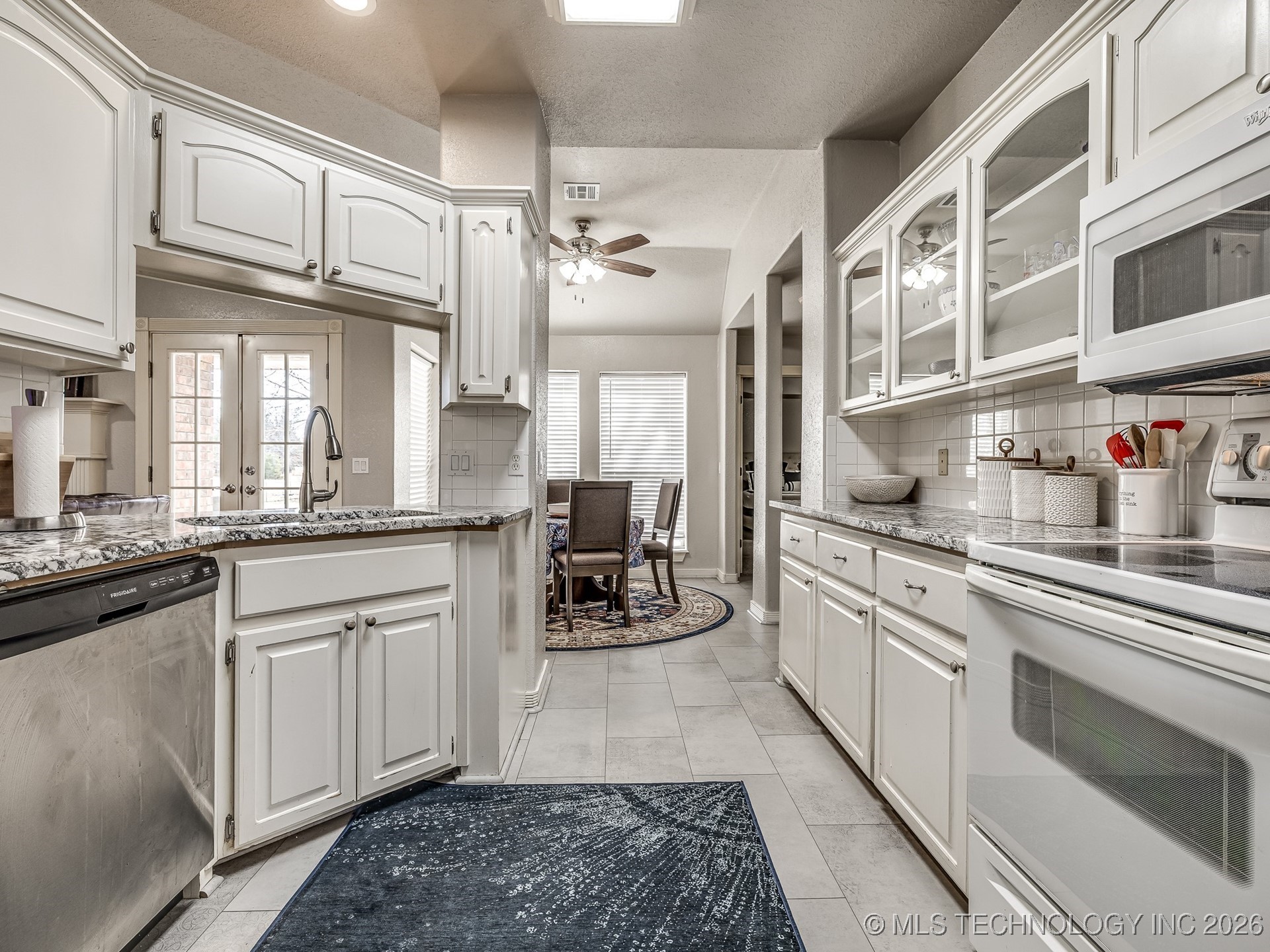 476 N Spinnaker Property Photo 19