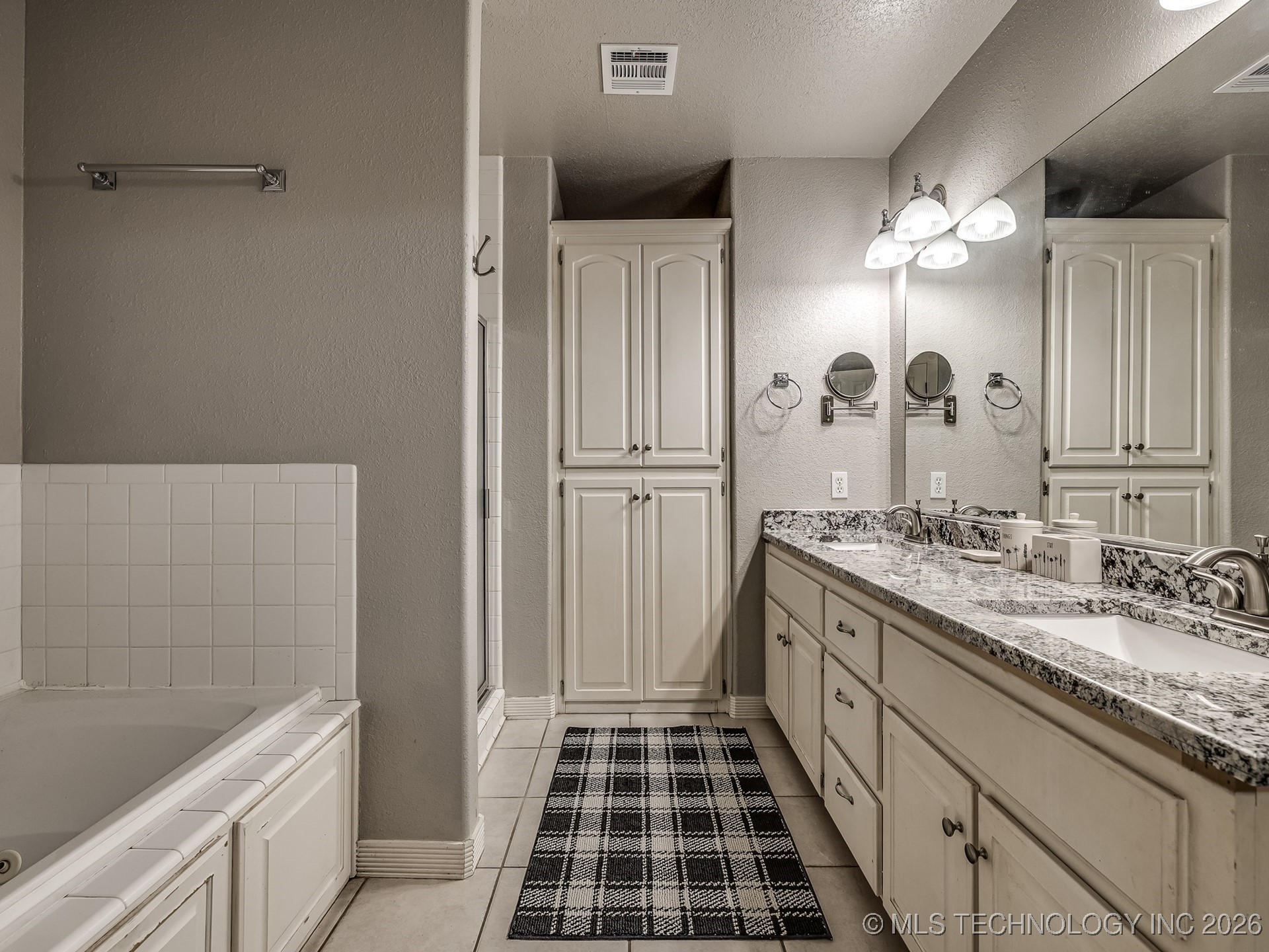 476 N Spinnaker Property Photo 35