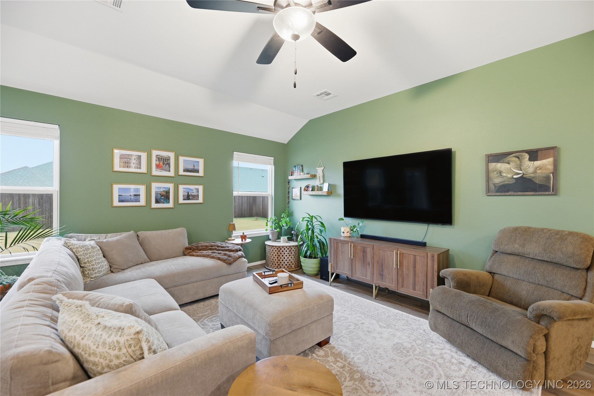 1665 E 138th Place Property Photo 5