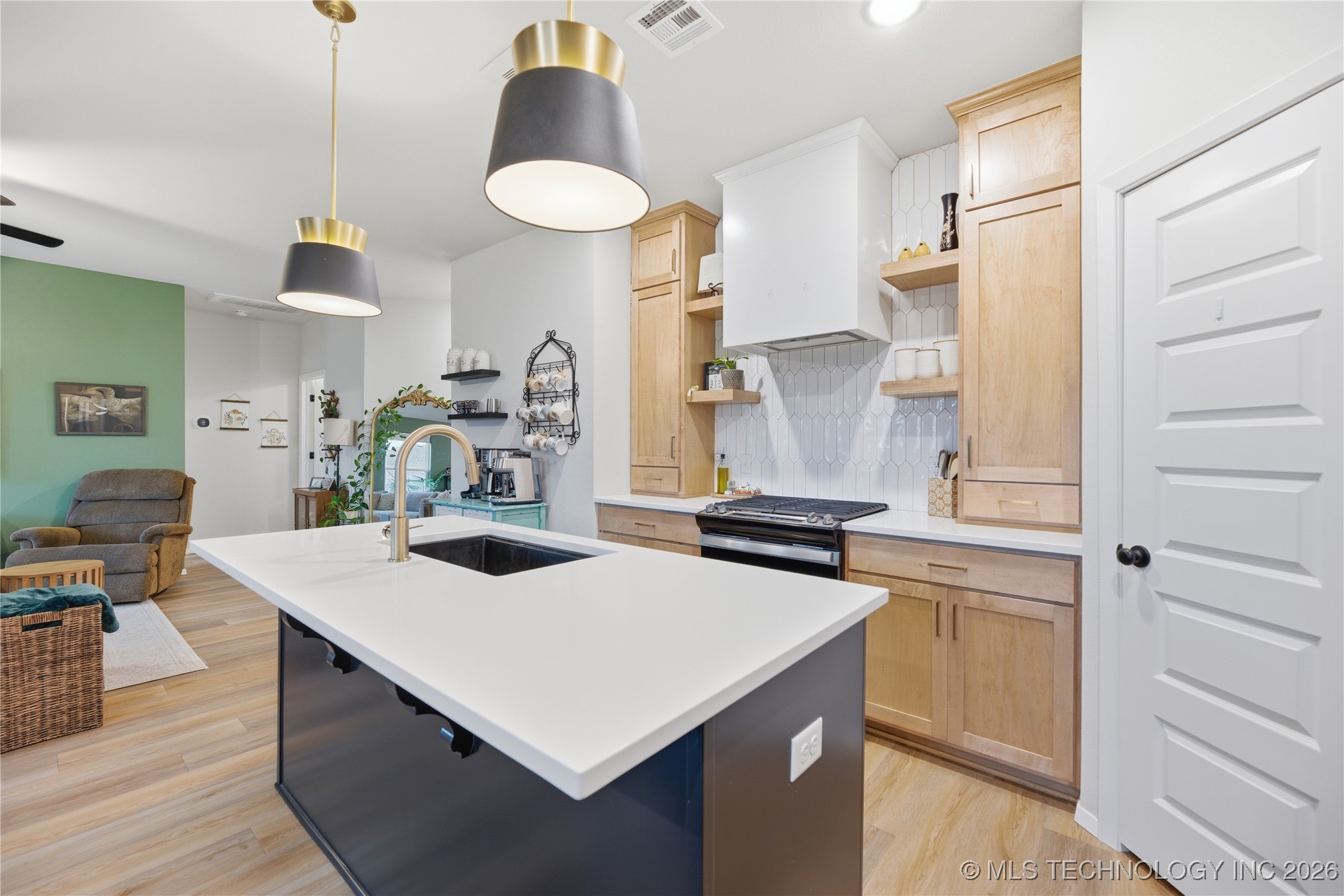 1665 E 138th Place Property Photo 12