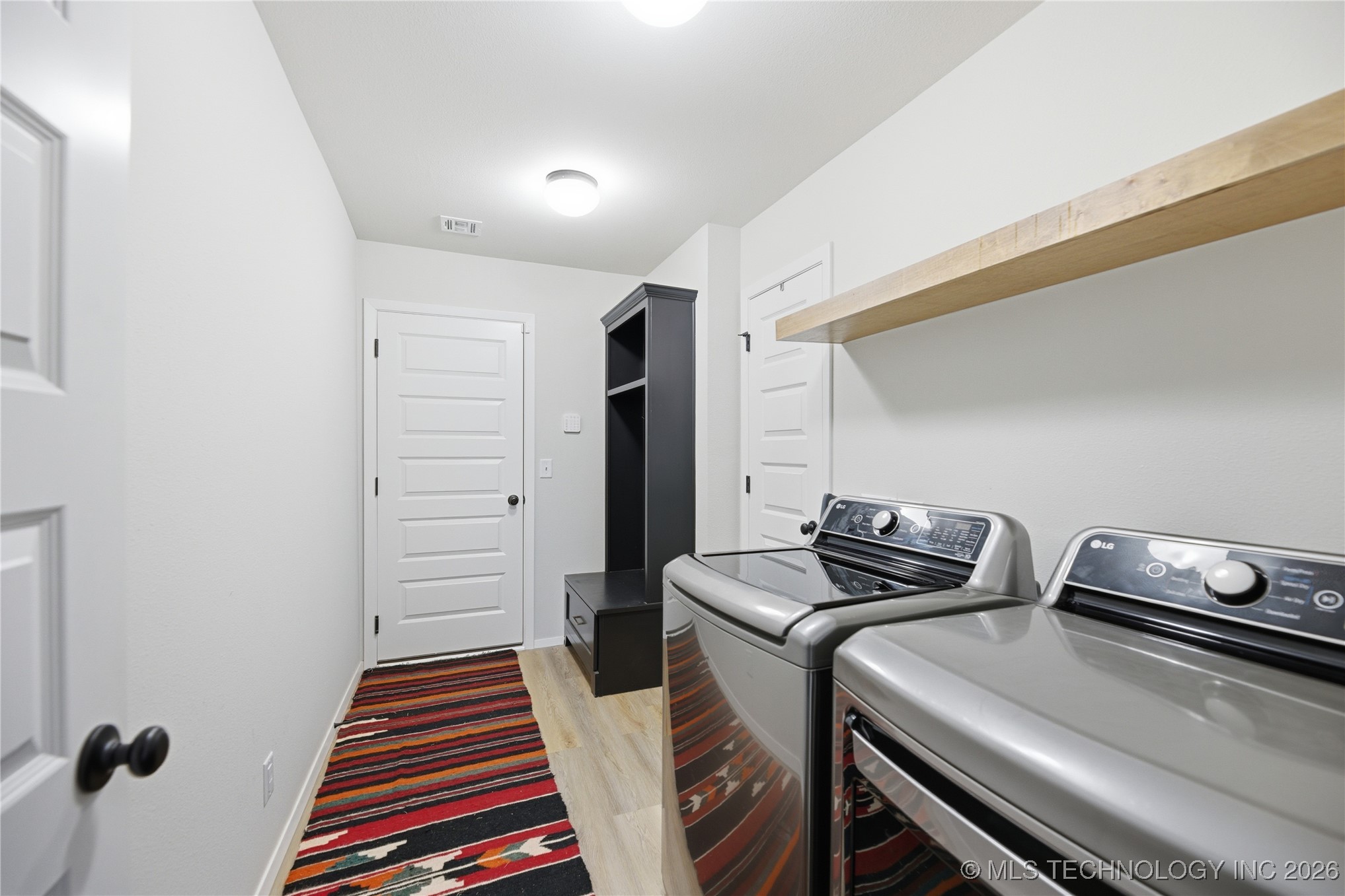 1665 E 138th Place Property Photo 16