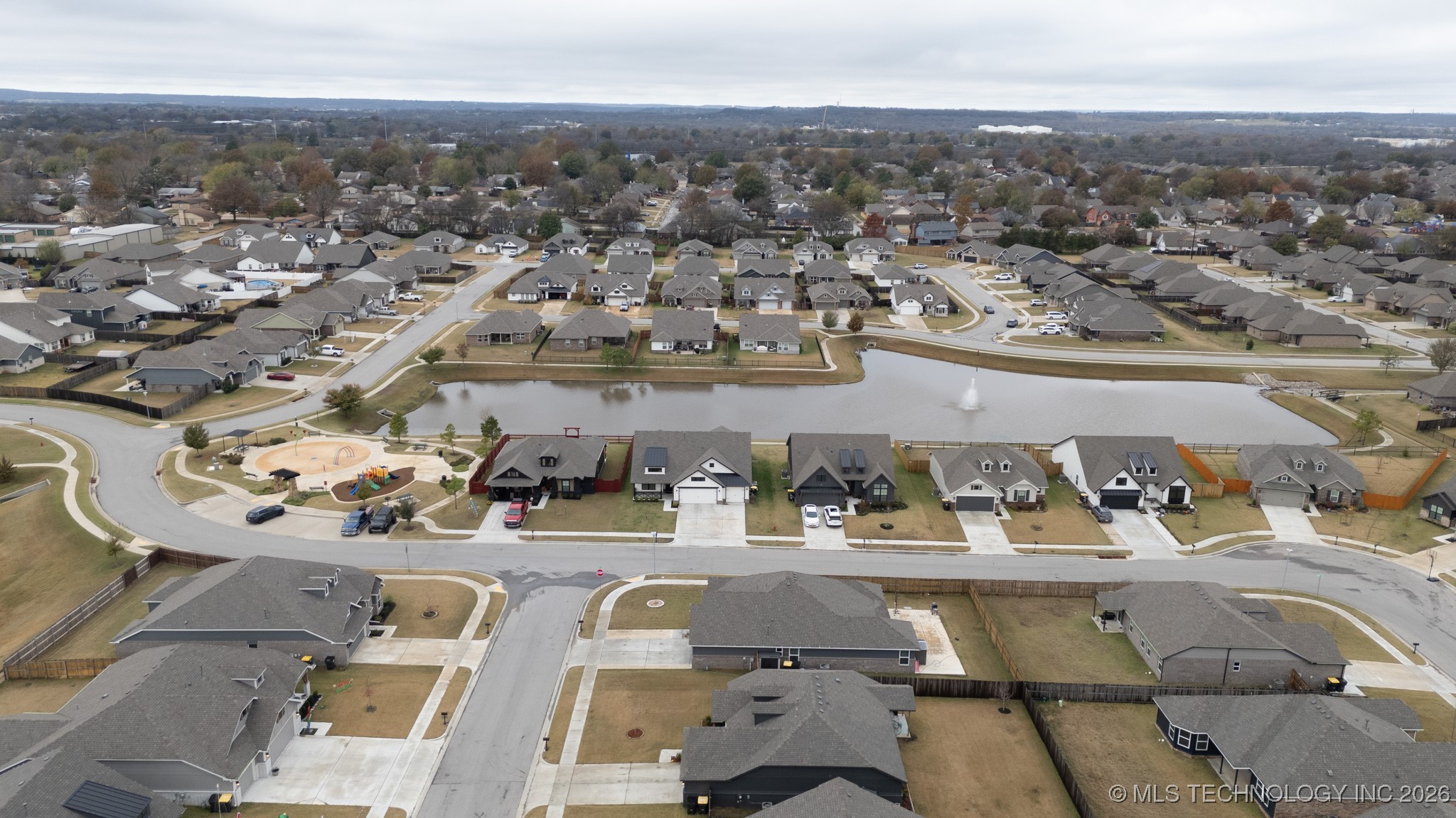 1665 E 138th Place Property Photo 32