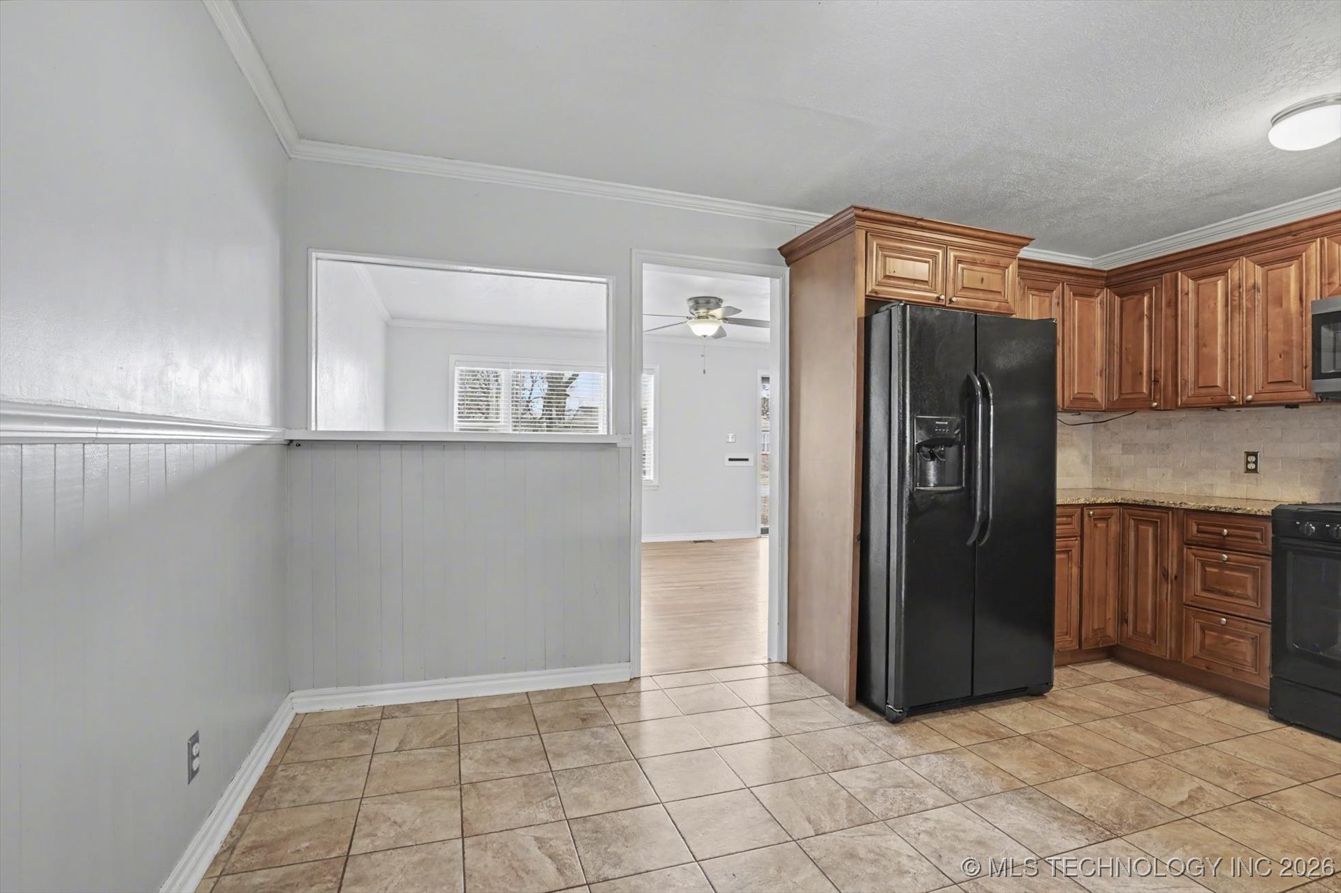 4124 E 35th Street Property Photo 9