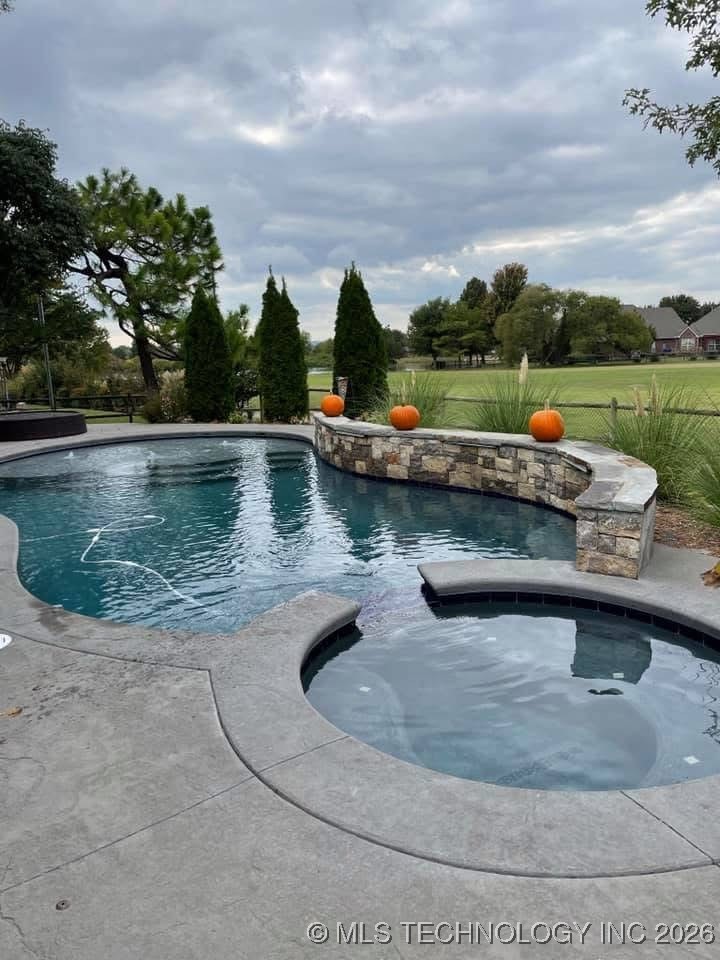 3912 N Battle Creek Drive Property Photo 25