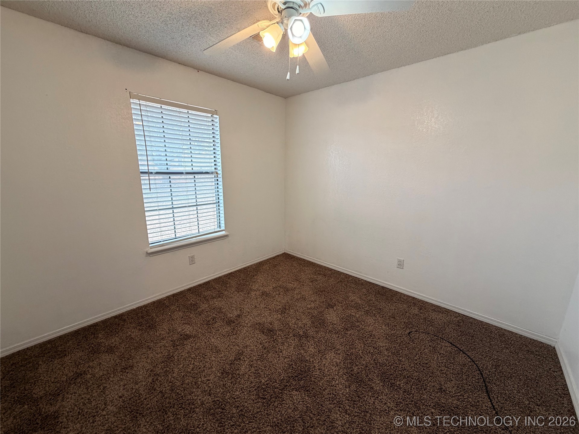 102 Taz Avenue Property Photo 26