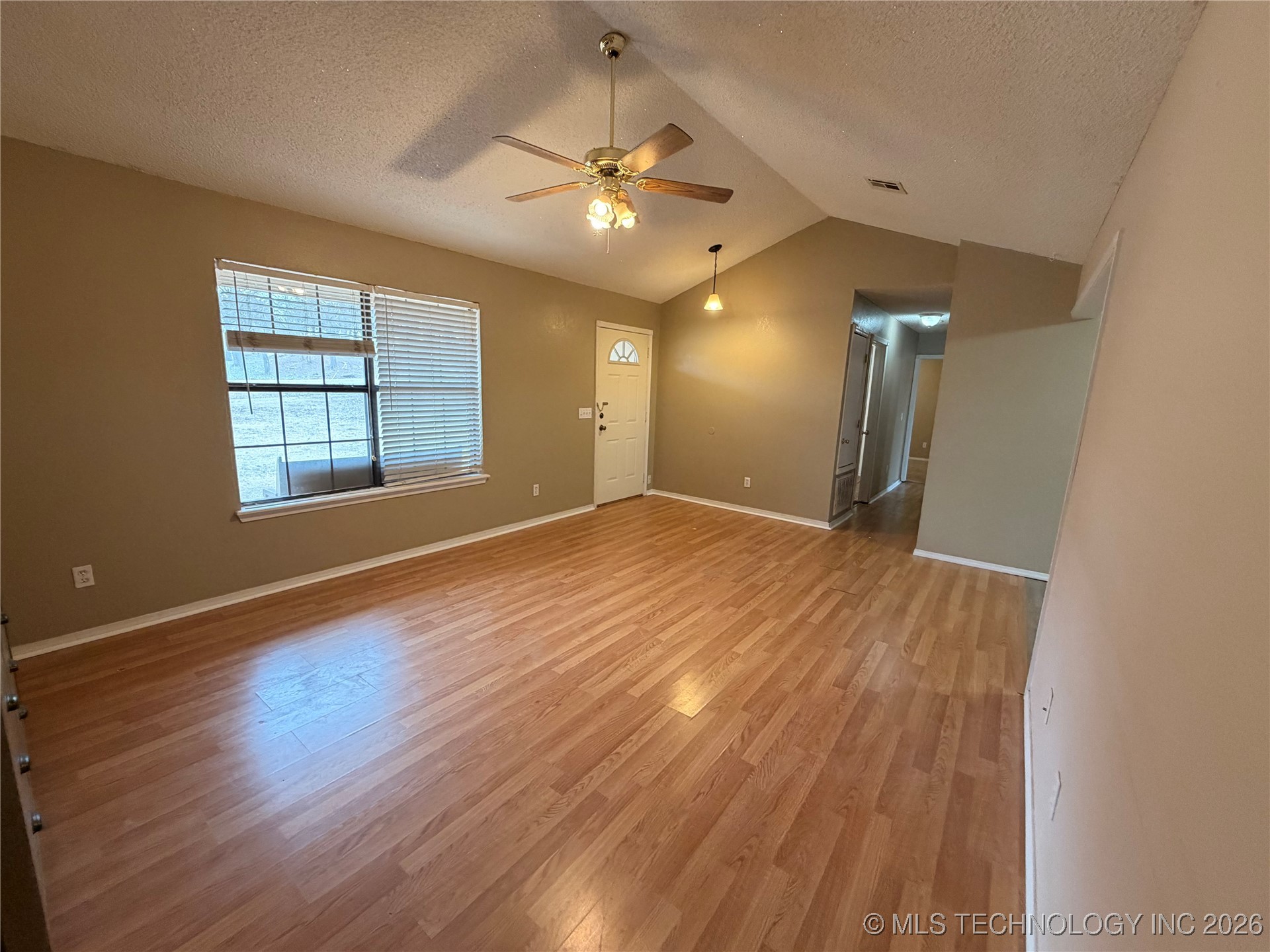 102 Taz Avenue Property Photo 33