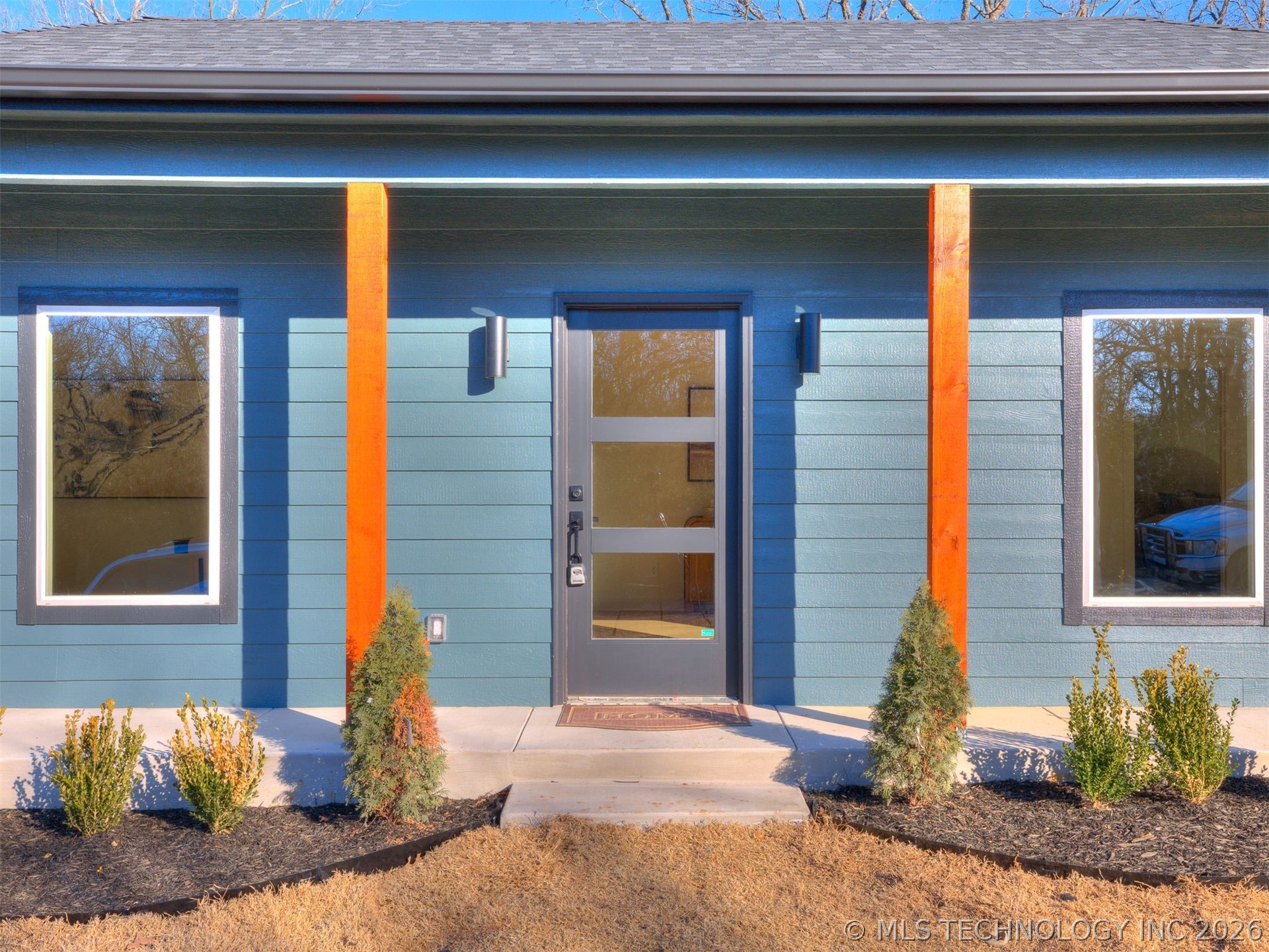 209 N Leahy Street Property Photo 2