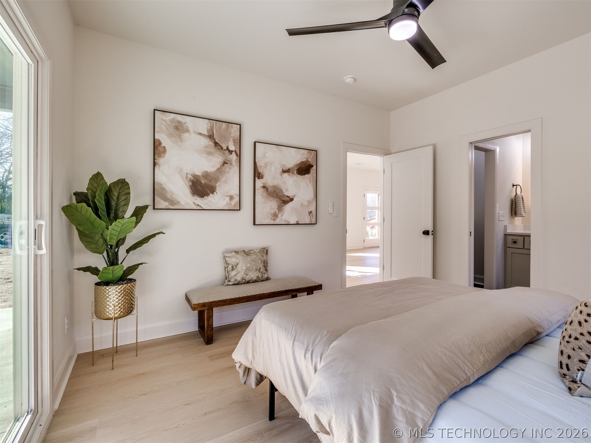 209 N Leahy Street Property Photo 39